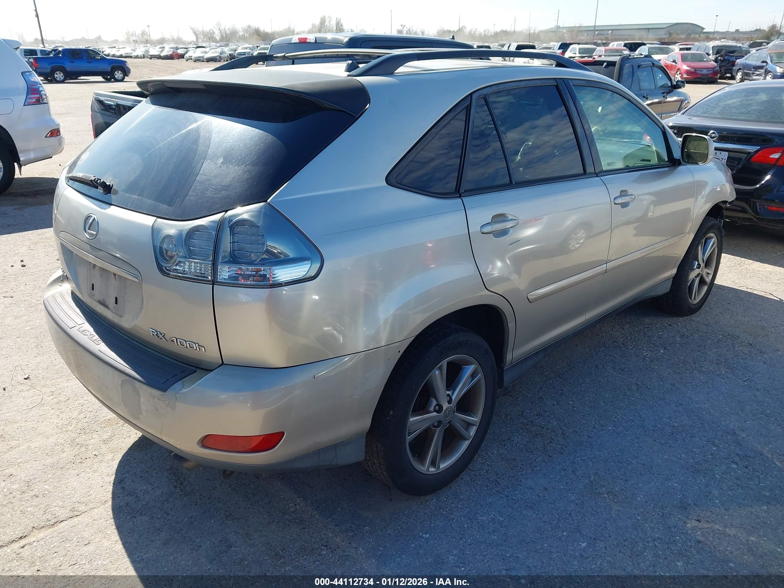 LEXUS RX image 4