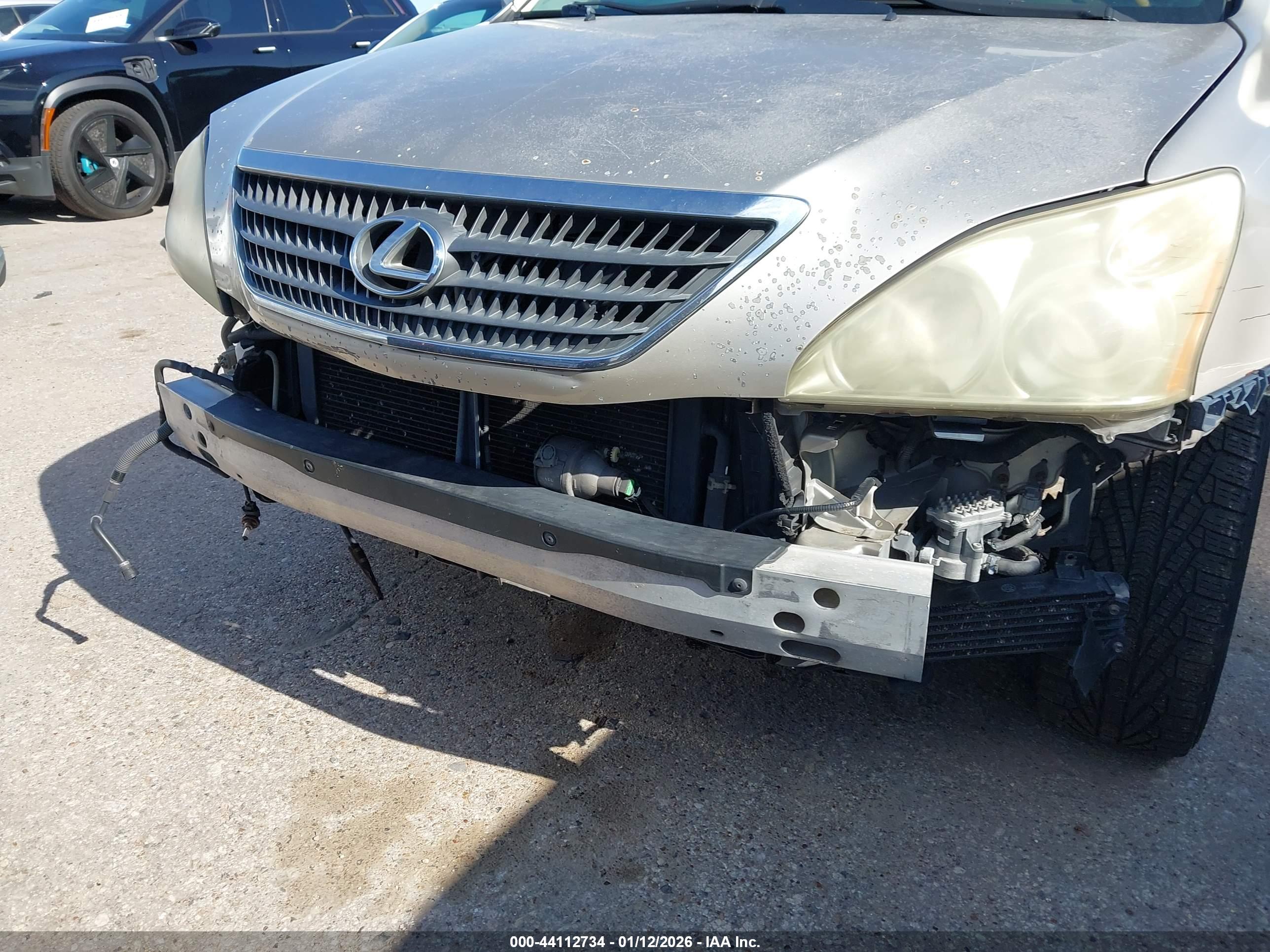 LEXUS RX image 6