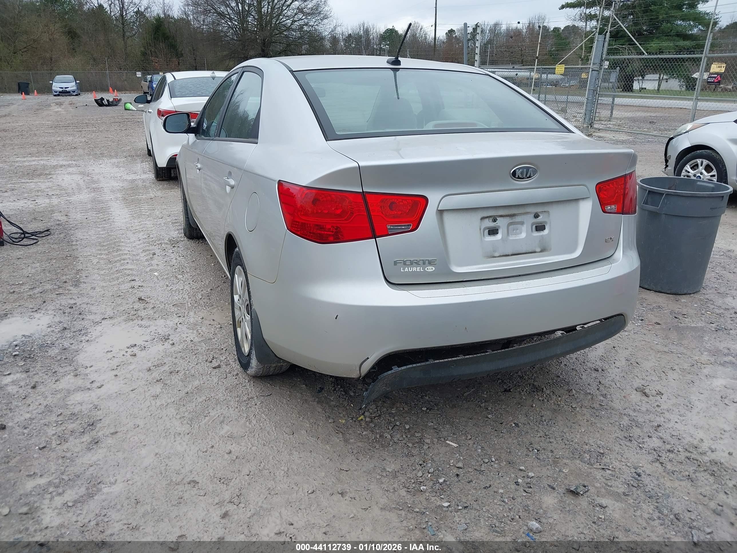 KIA FORTE image 6