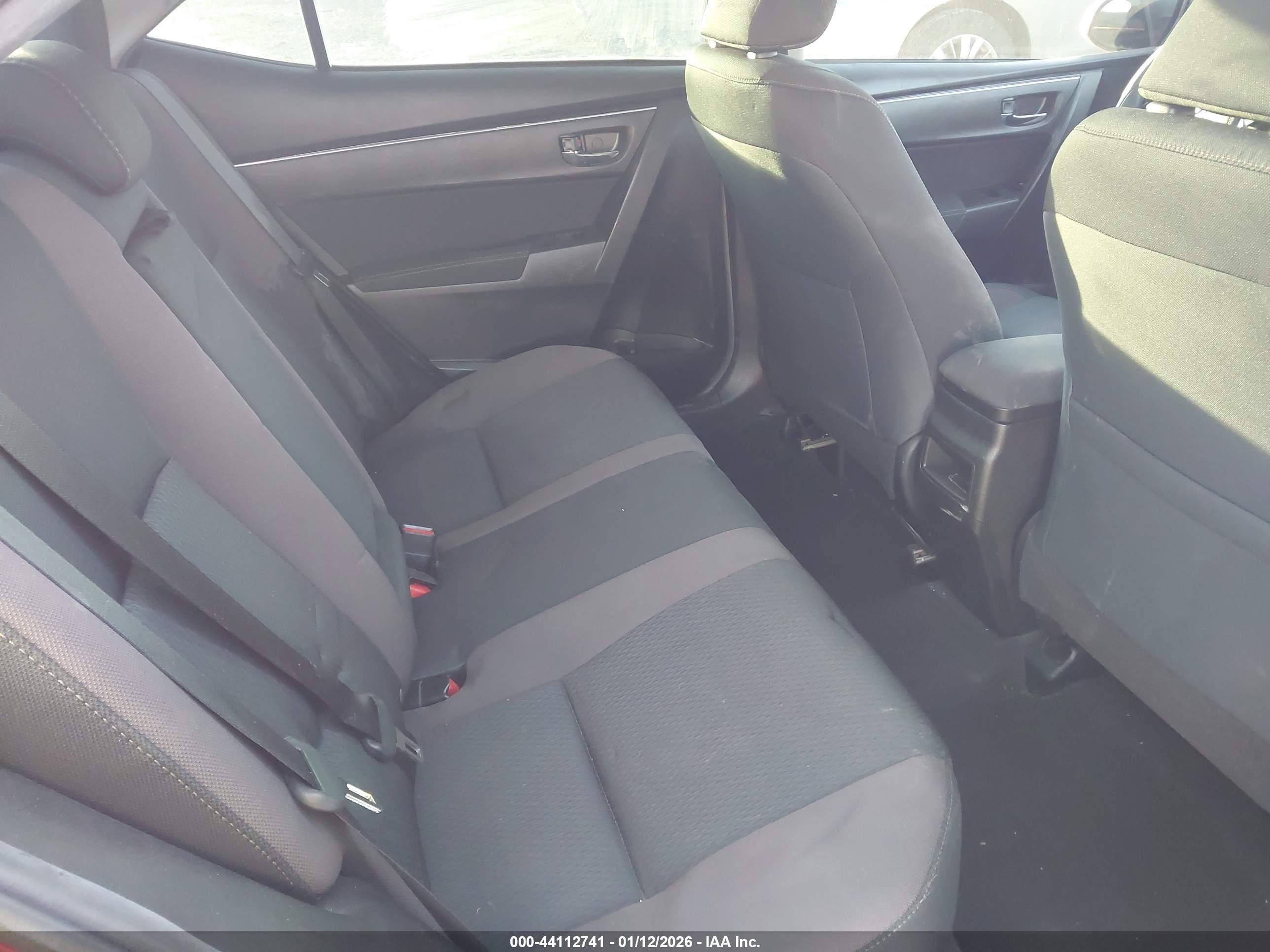 TOYOTA COROLLA image 8