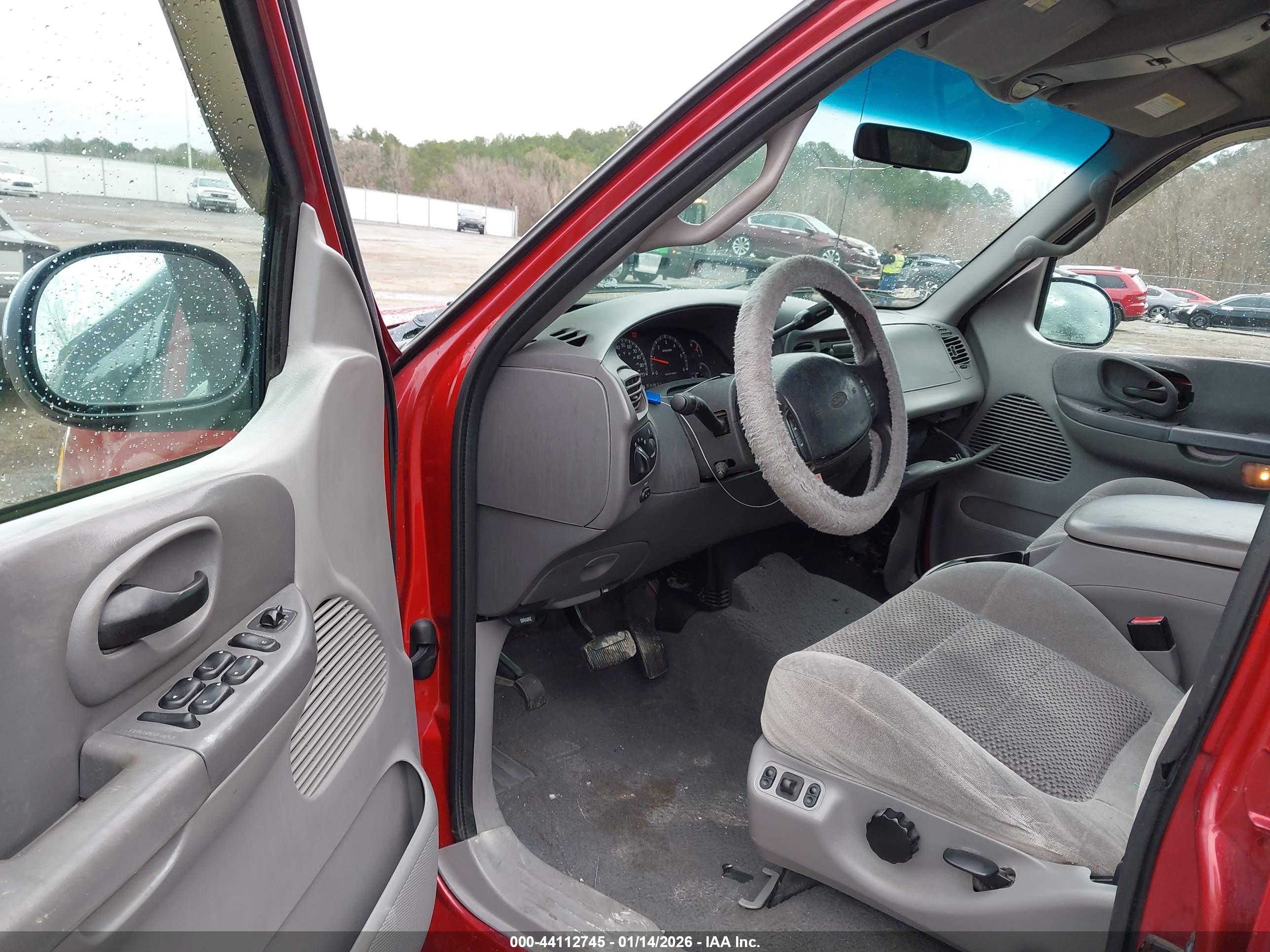 FORD F-150 image 5