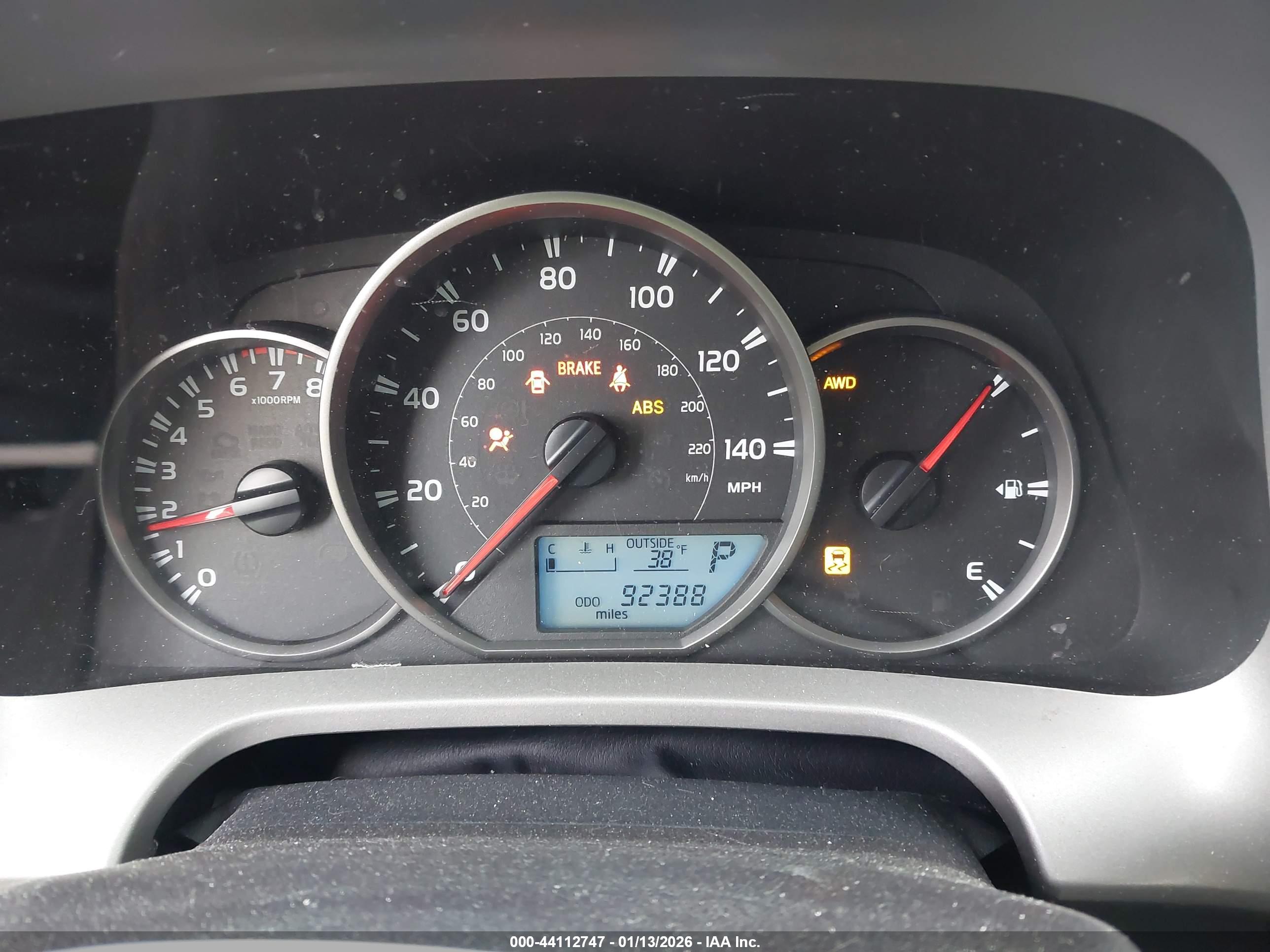 TOYOTA RAV4 image 7
