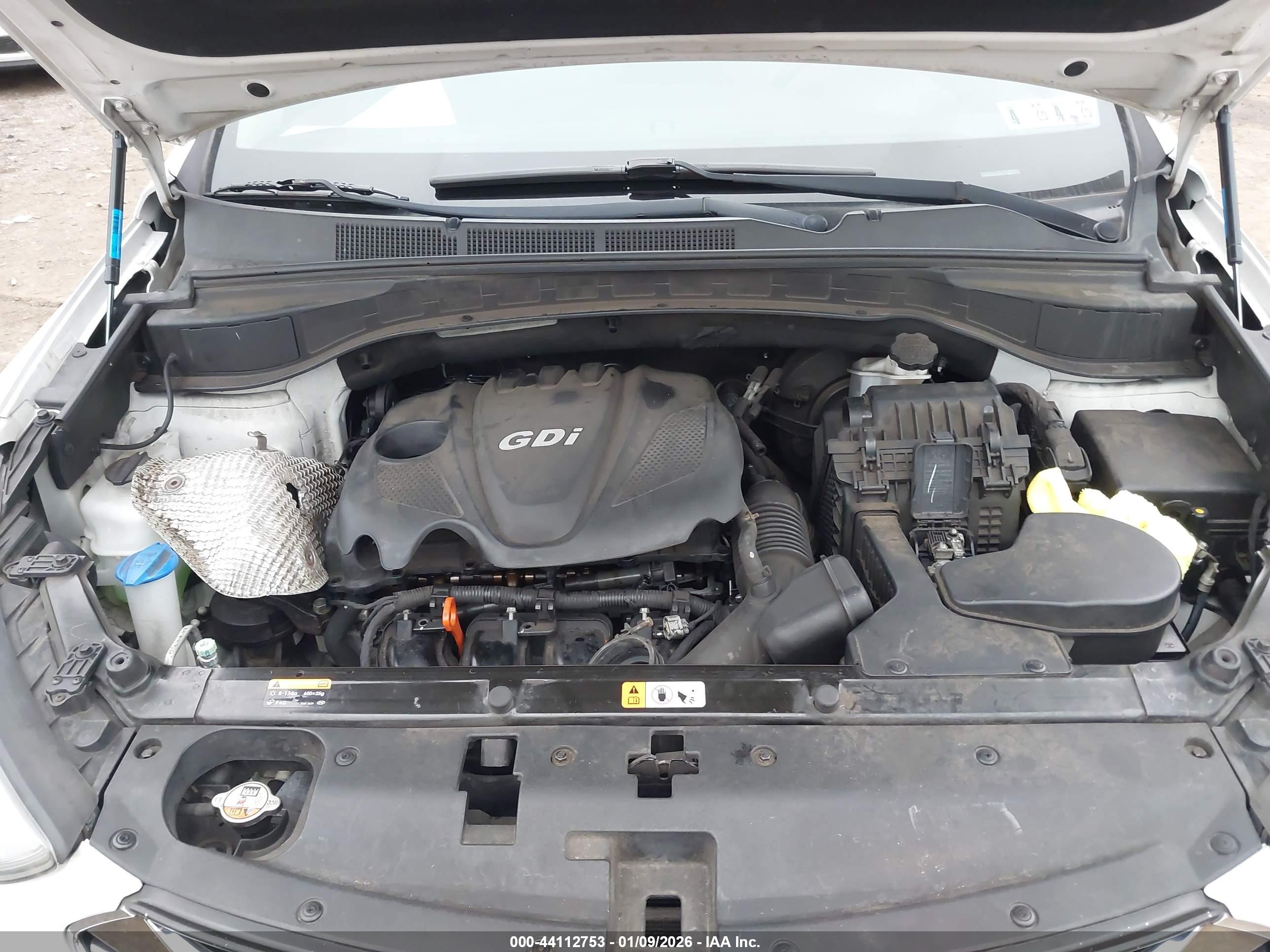 HYUNDAI SANTA image 10