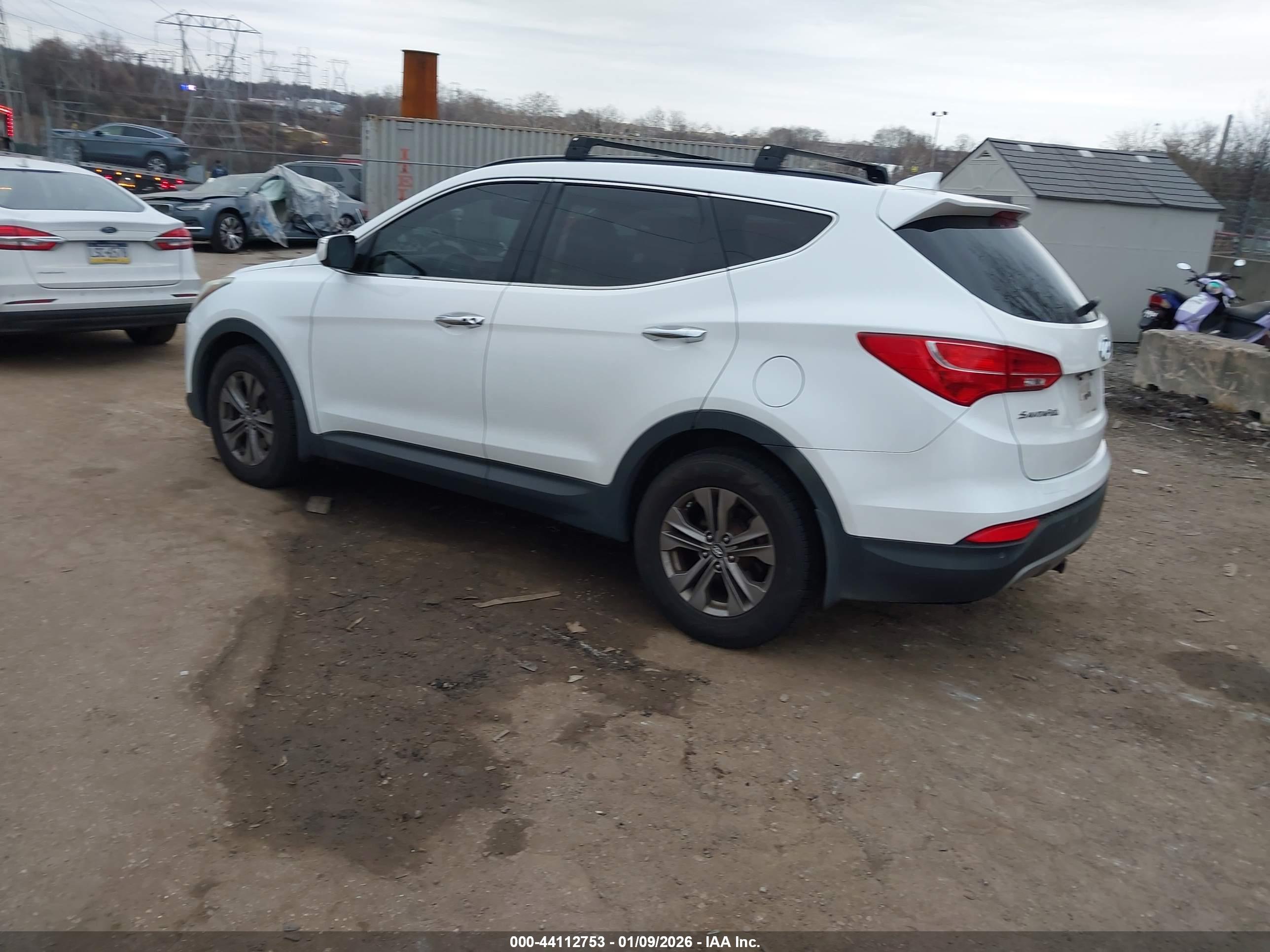 HYUNDAI SANTA image 3