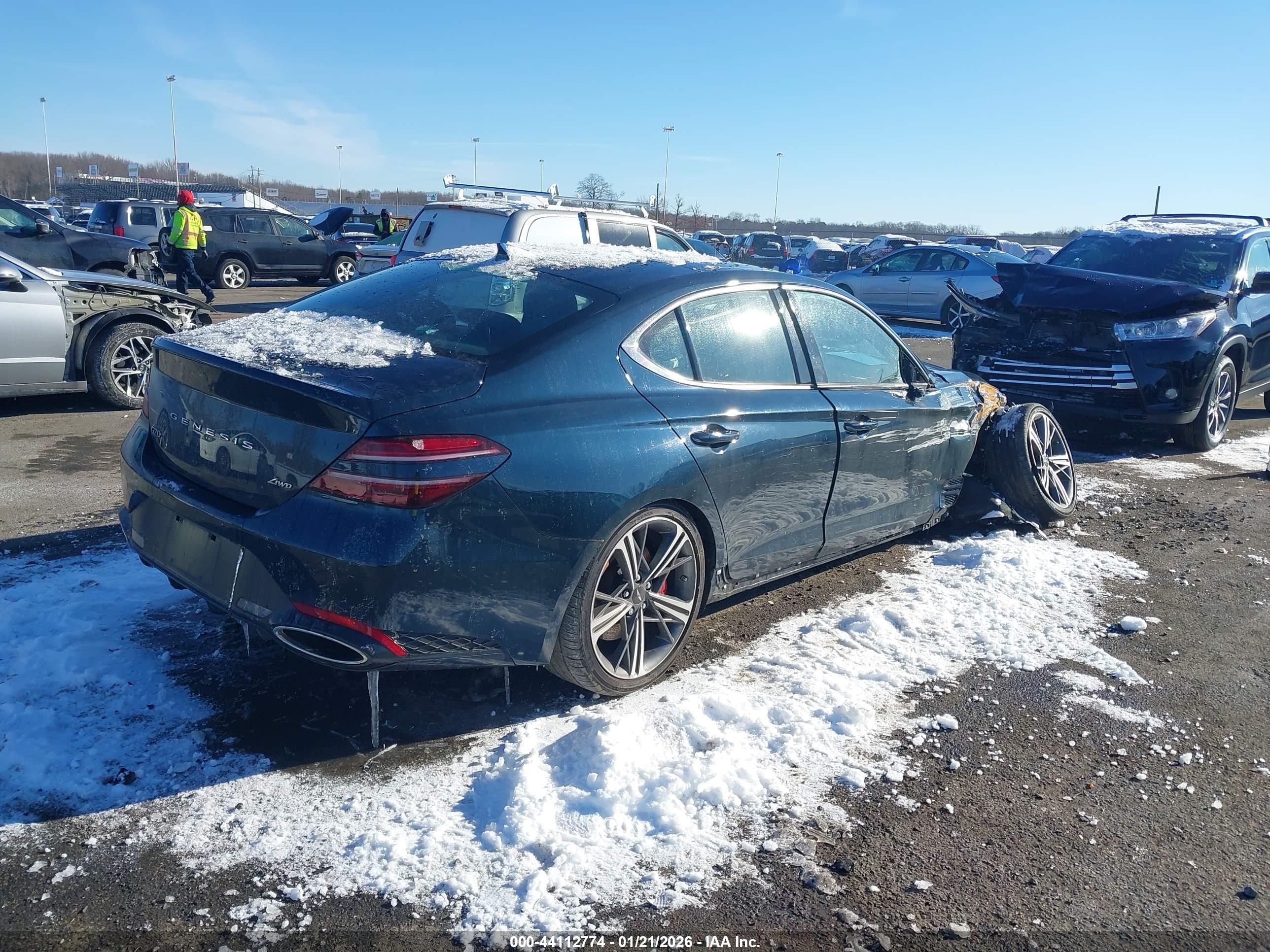 GENESIS G70 image 4