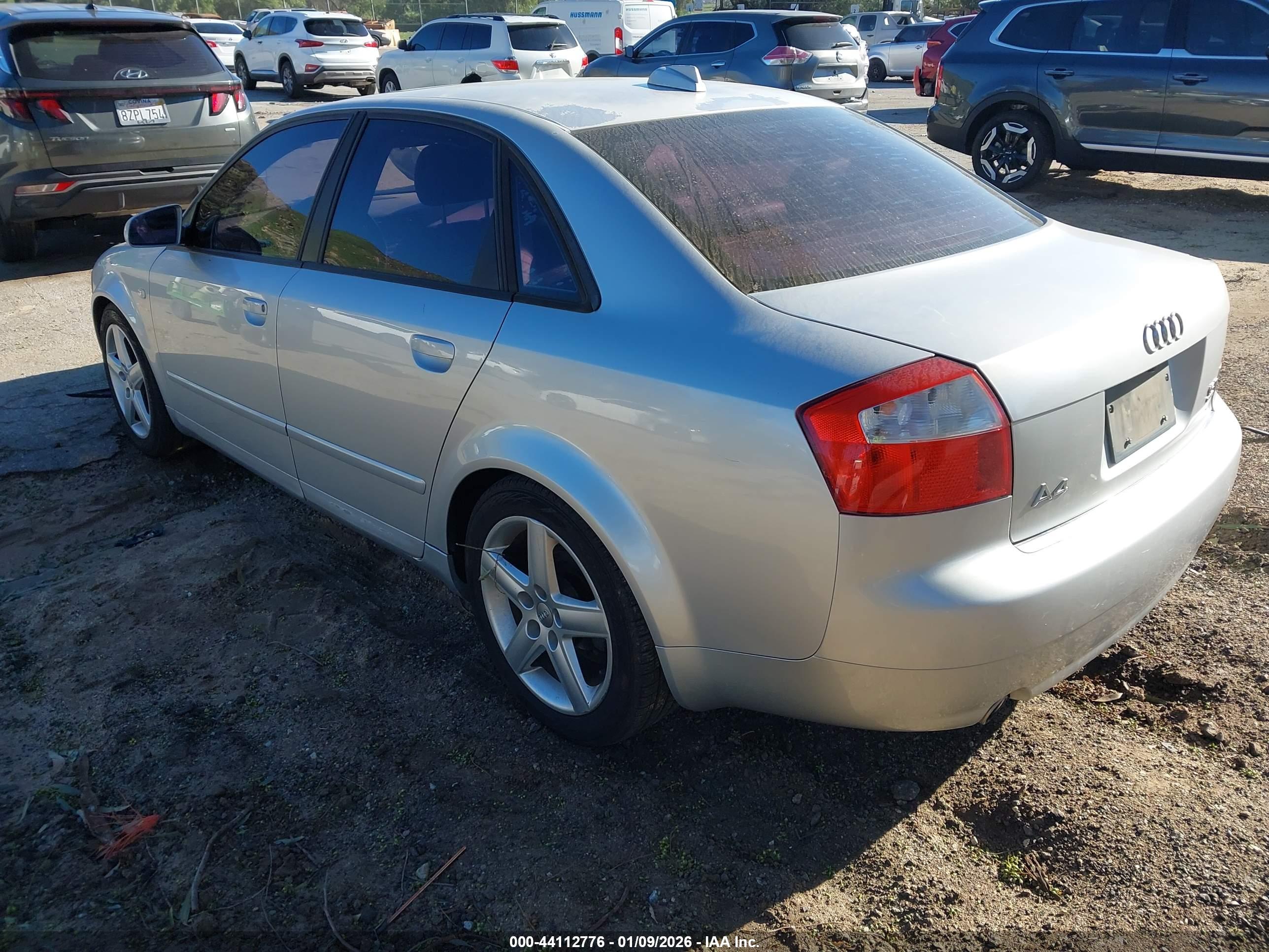 AUDI A4 image 3