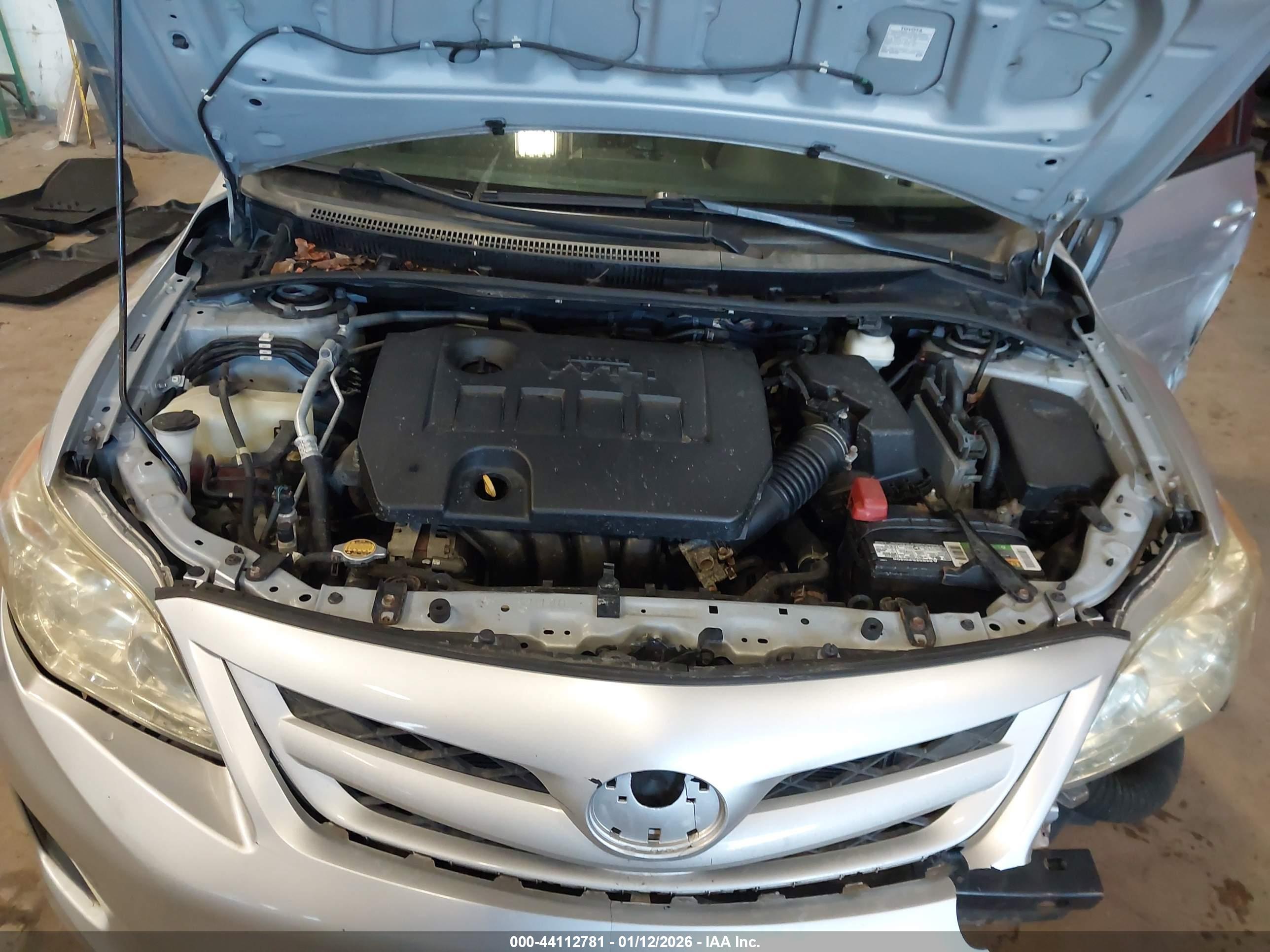 TOYOTA COROLLA image 10