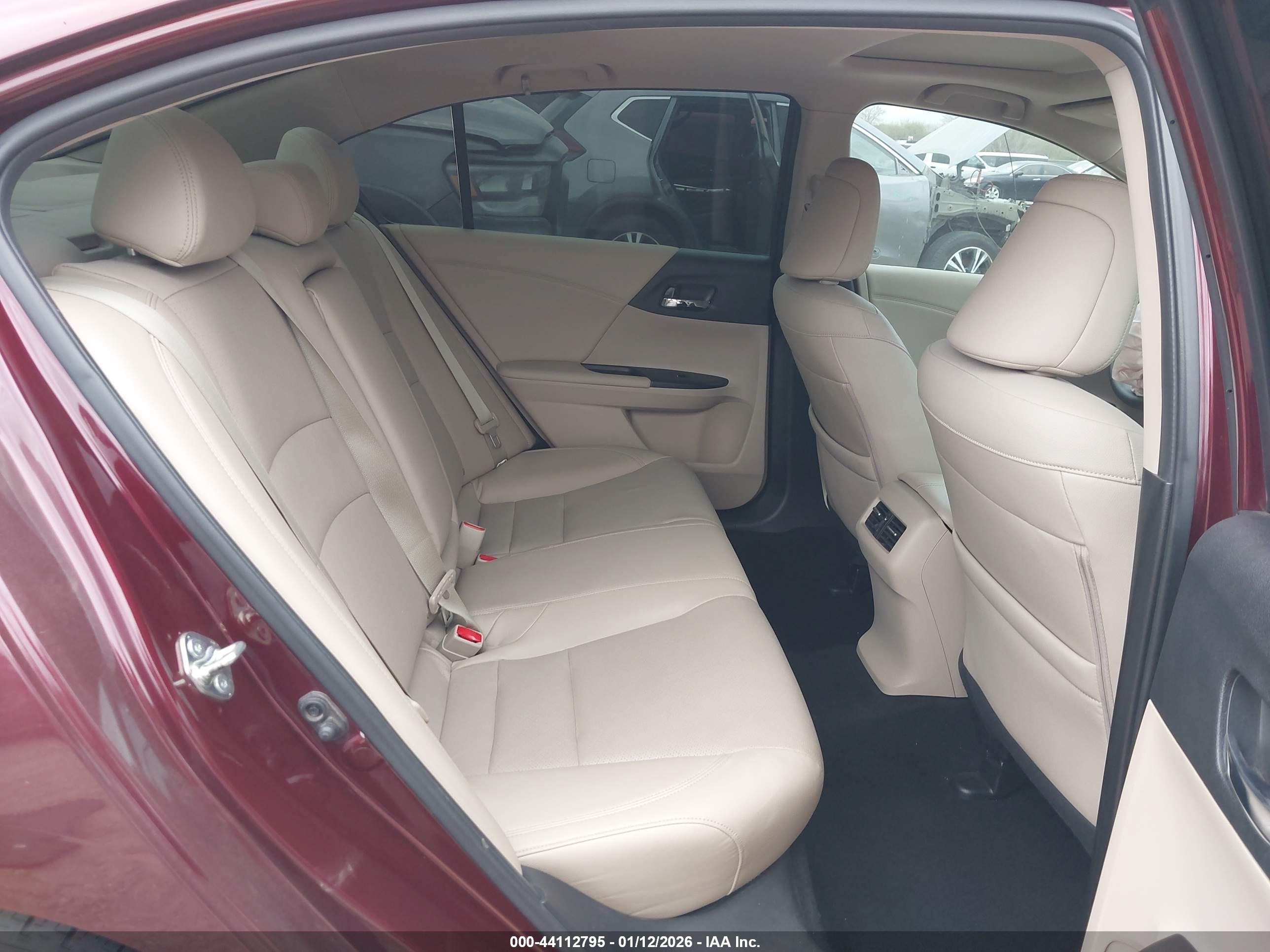 HONDA ACCORD image 8