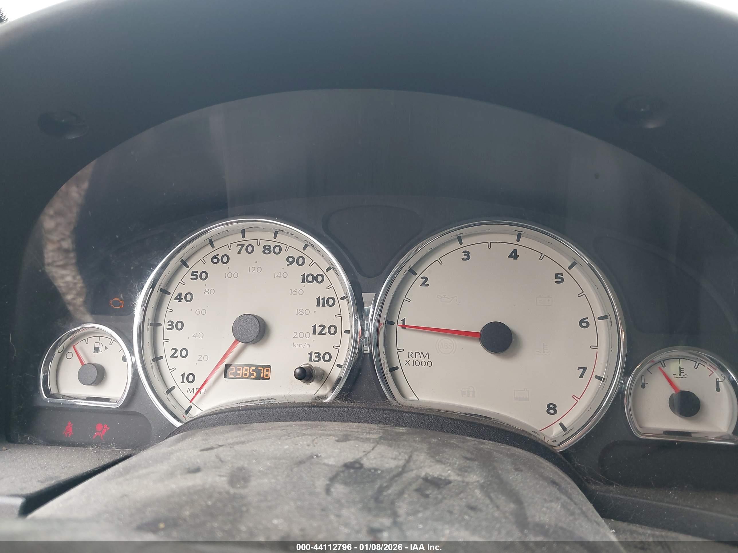 SATURN VUE image 7