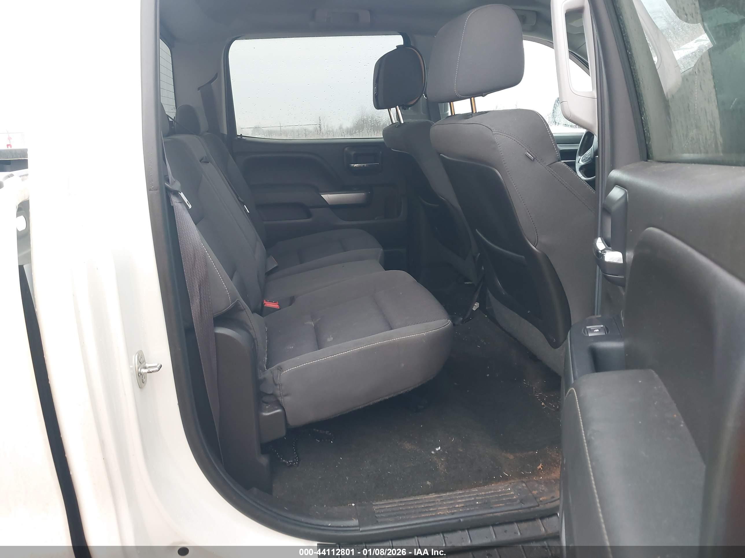 CHEVROLET SILVERADO image 8