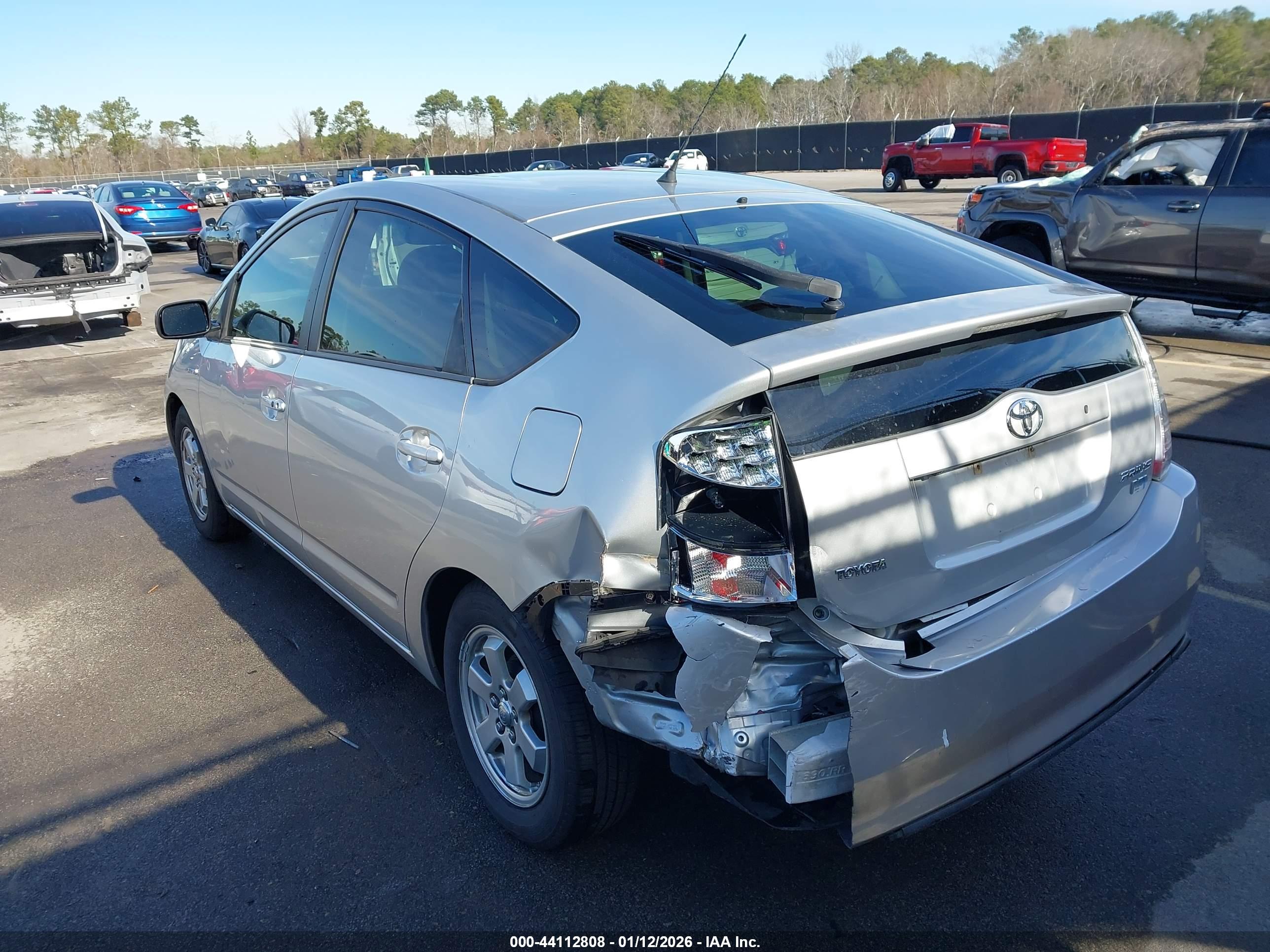 TOYOTA PRIUS image 3