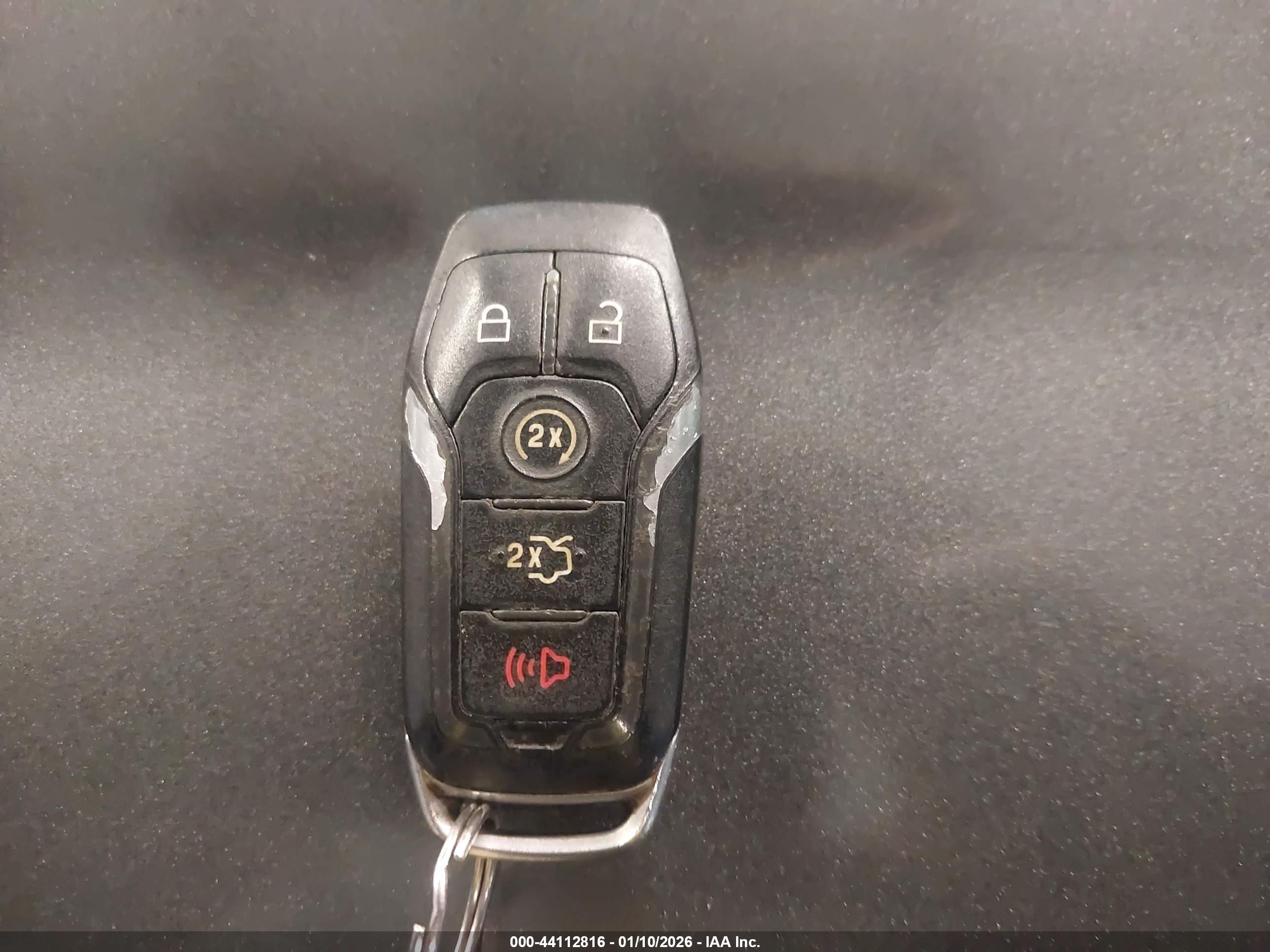 FORD EXPLORER image 11