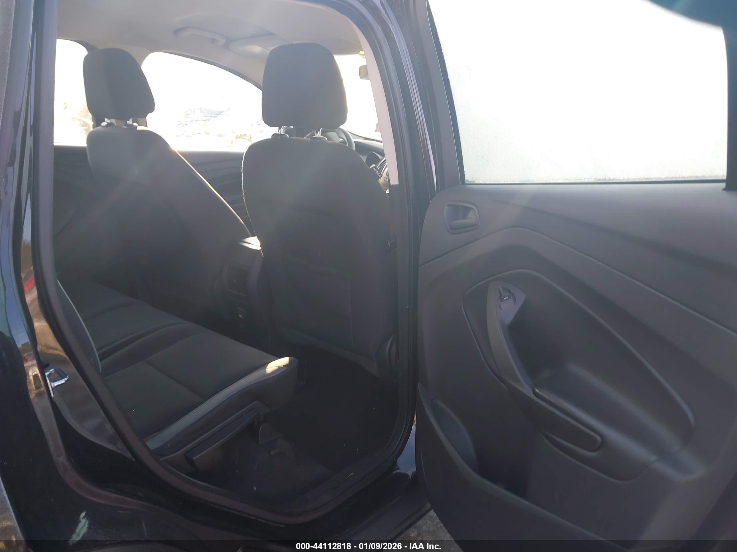 FORD ESCAPE image 8