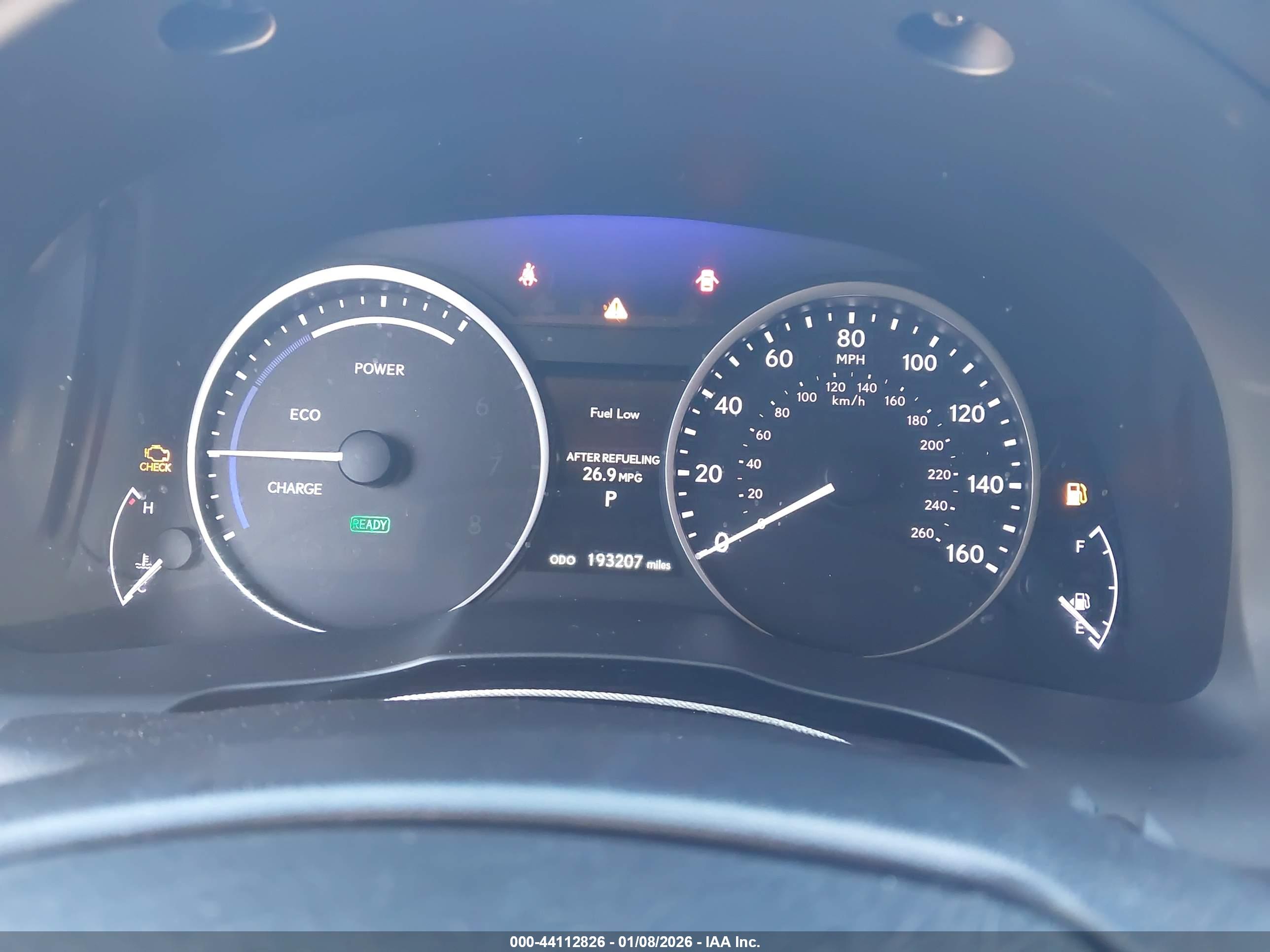 LEXUS ES image 7