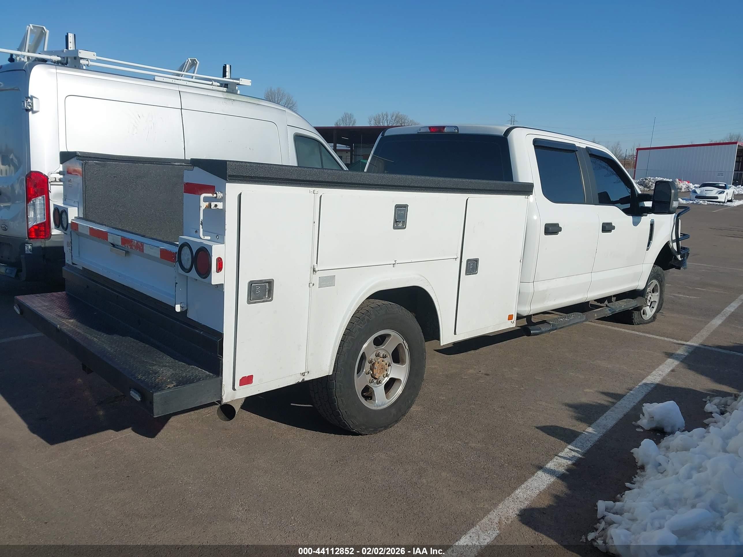 FORD F-250 image 4