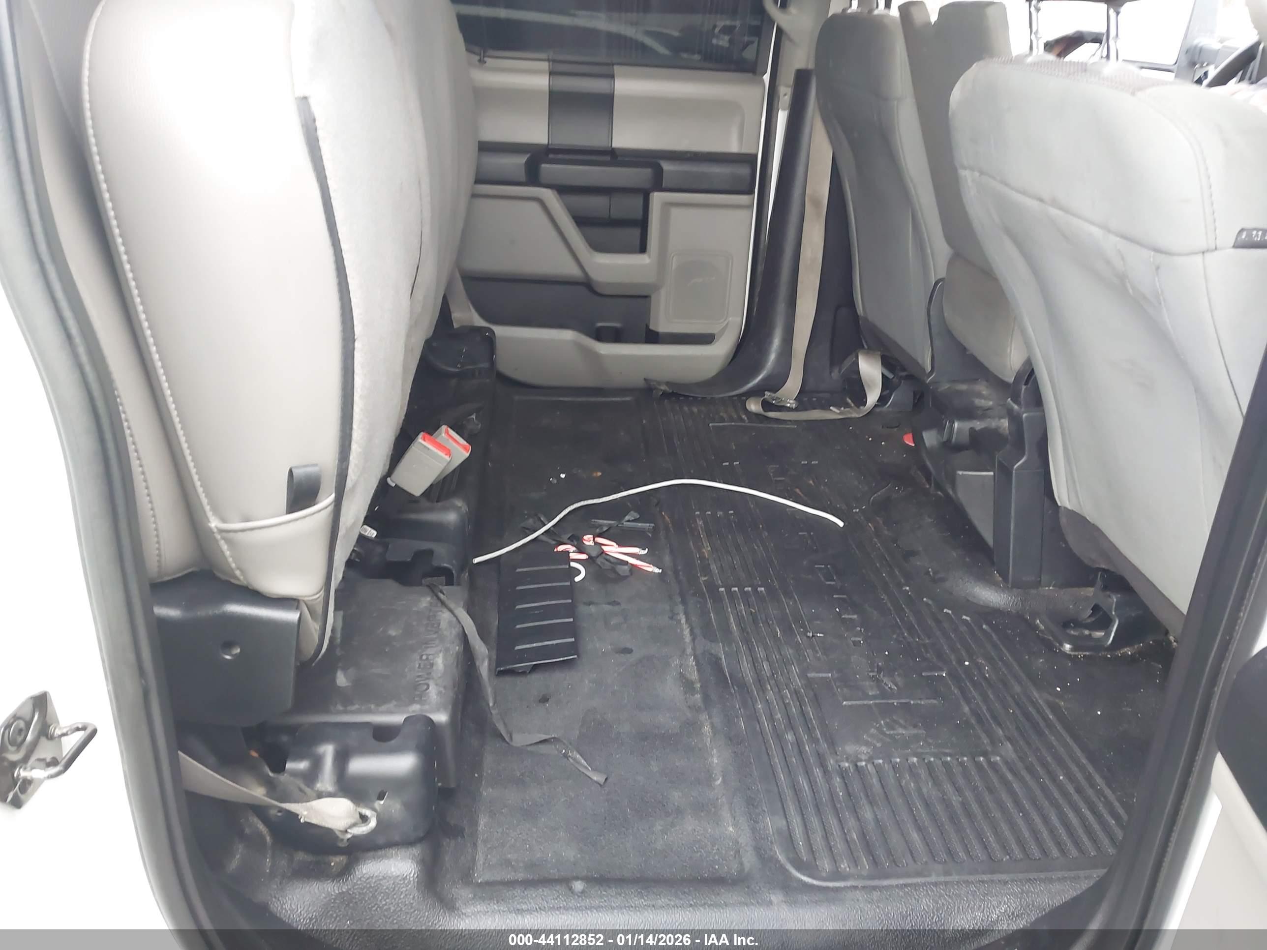 FORD F-250 image 8