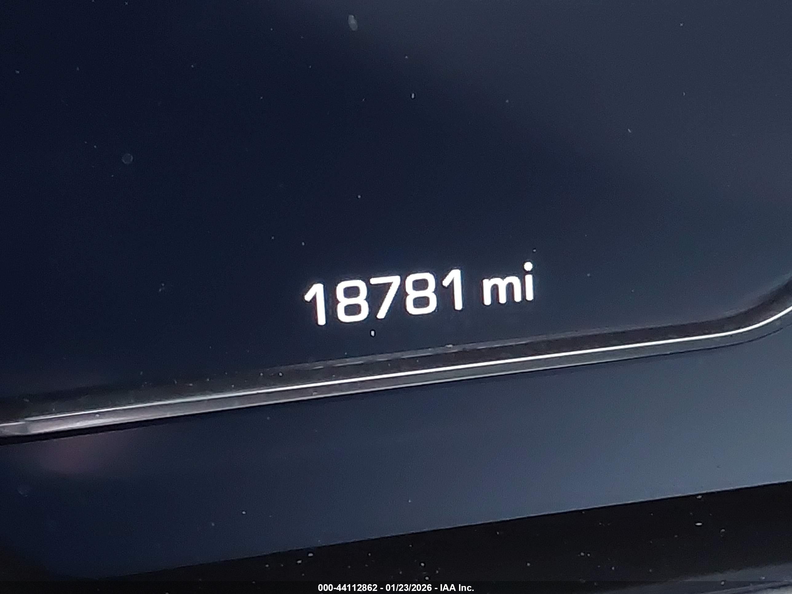 GMC SIERRA image 7