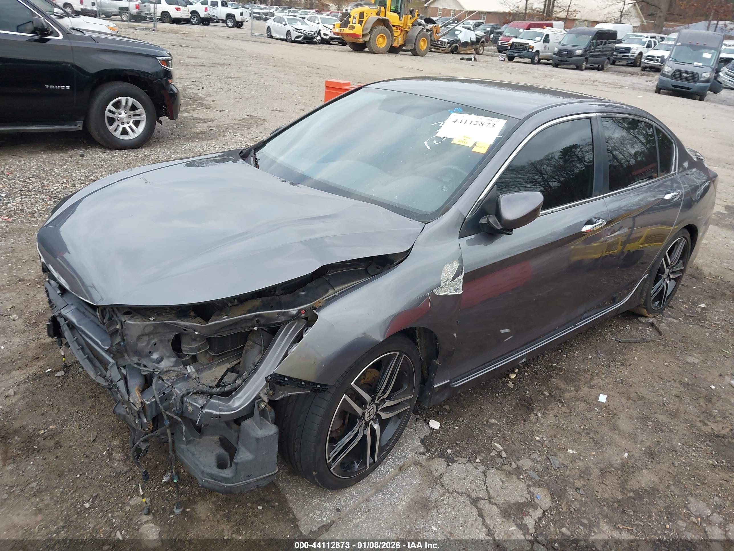 HONDA ACCORD image 2
