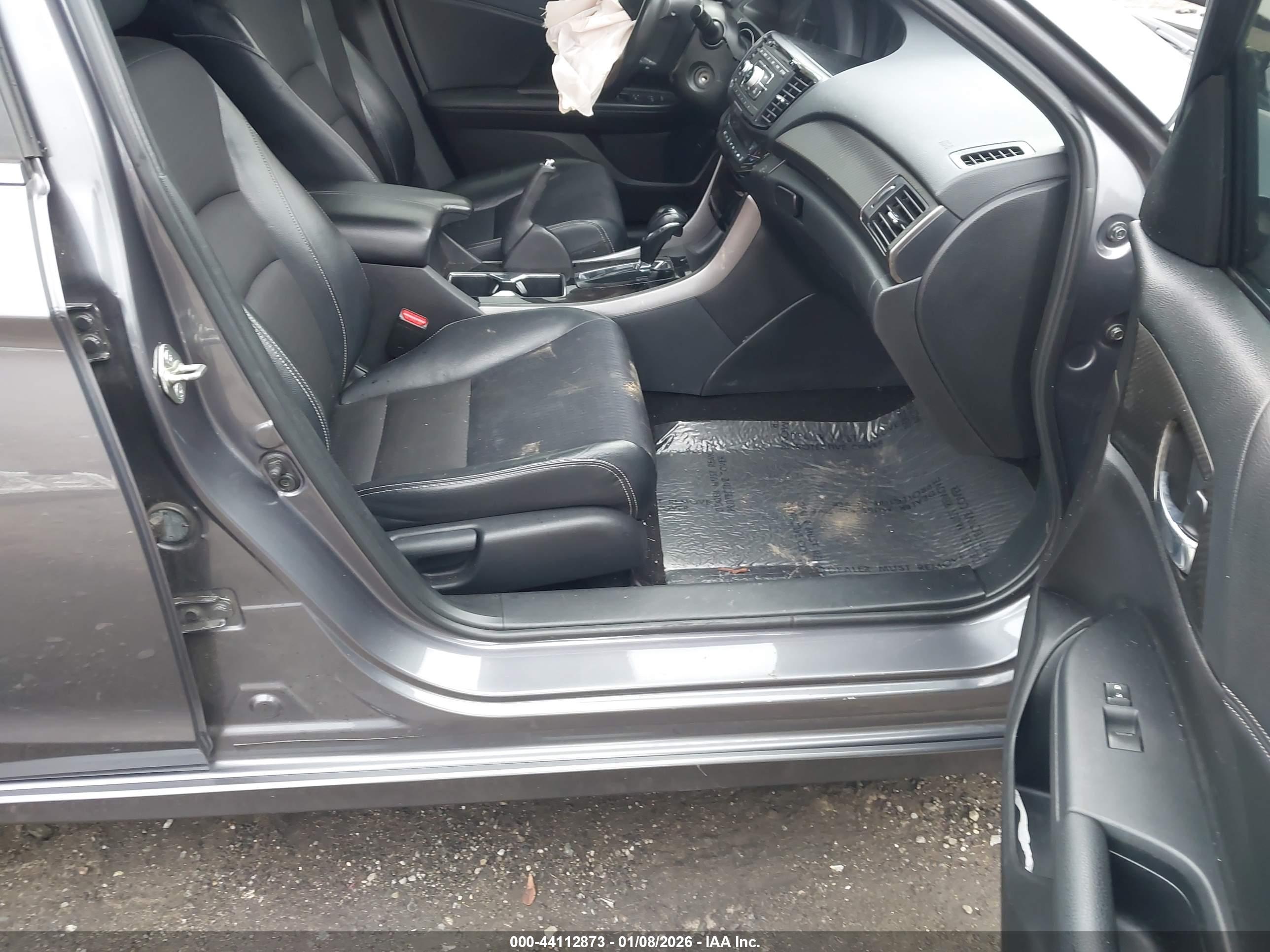 HONDA ACCORD image 5