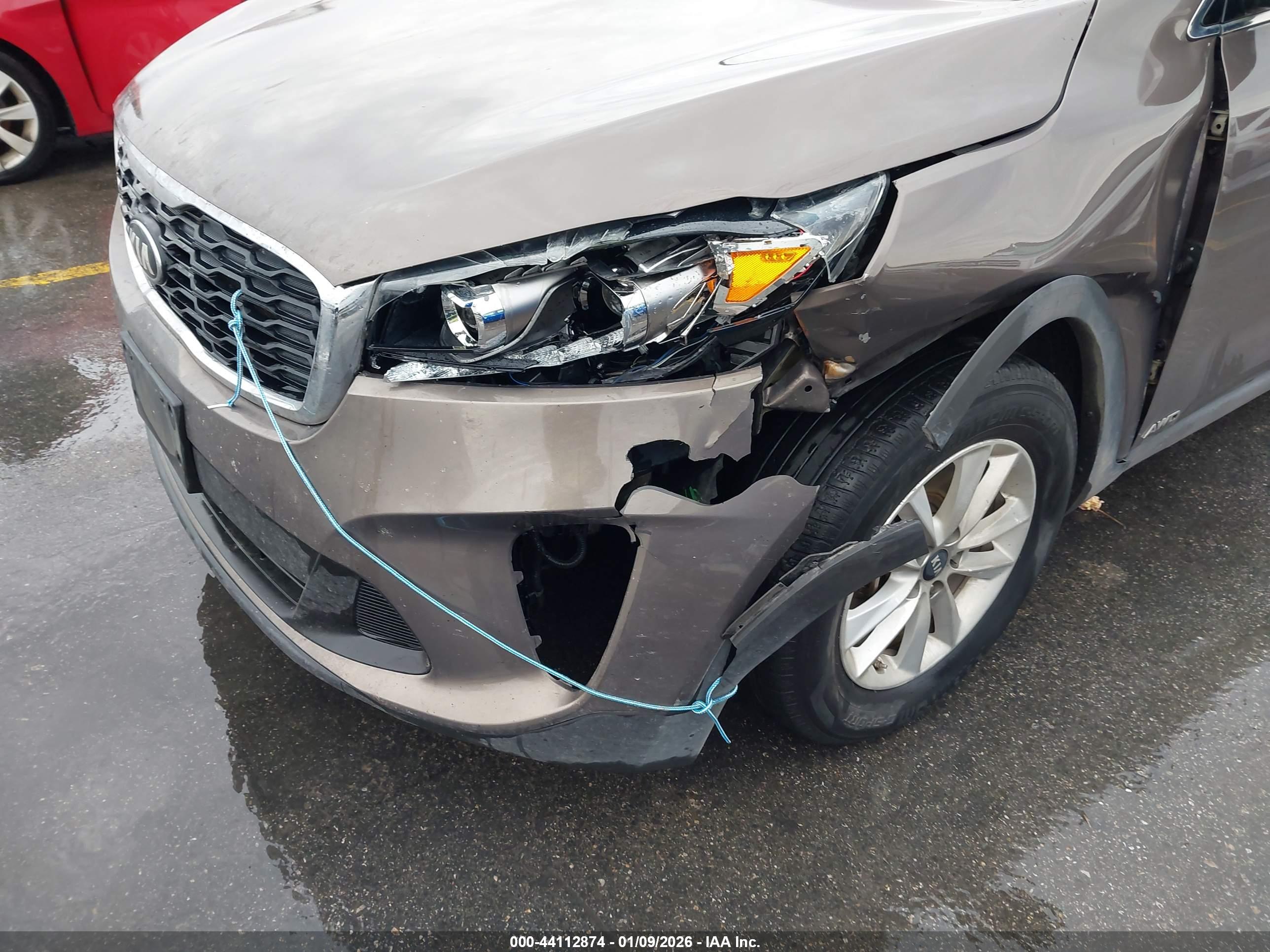 KIA SORENTO image 6