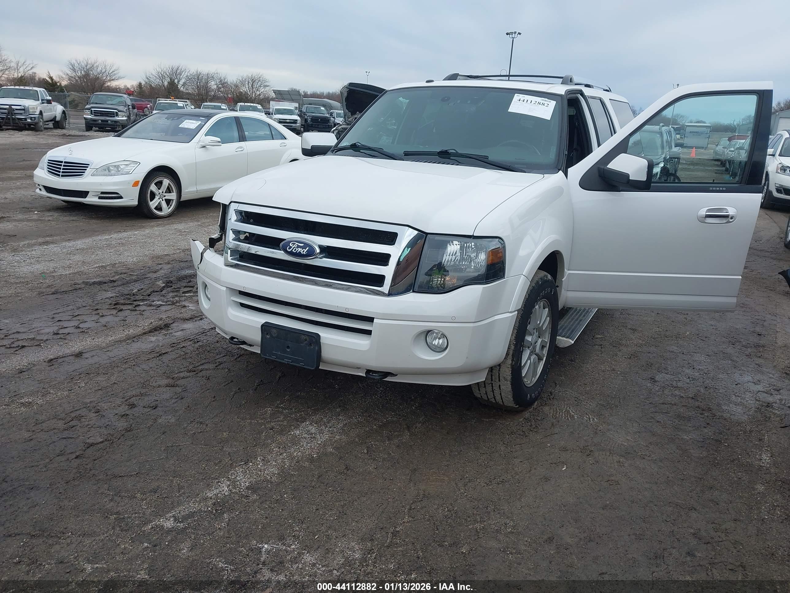 FORD EXPEDITION image 2