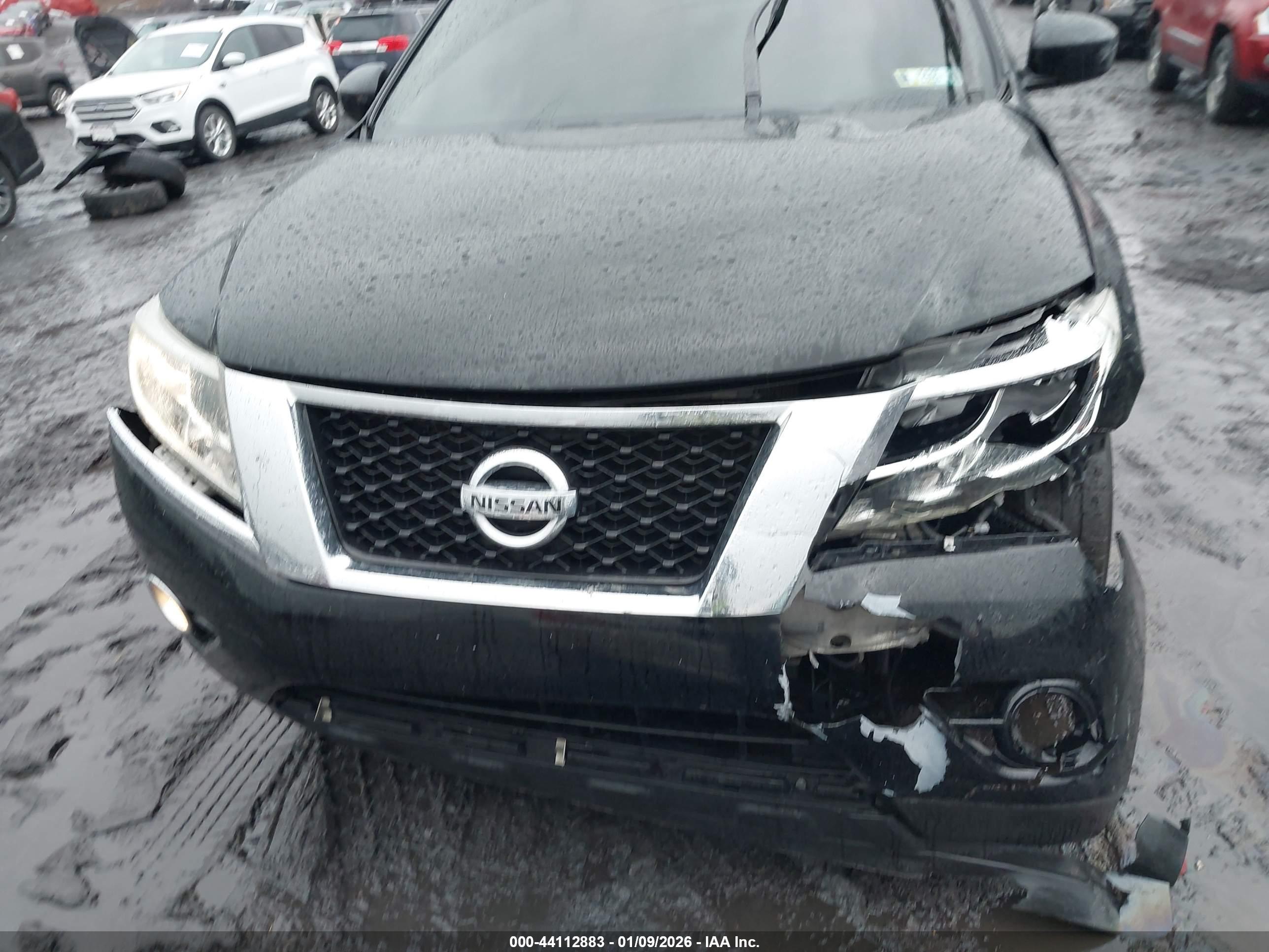 NISSAN PATHFINDER image 6