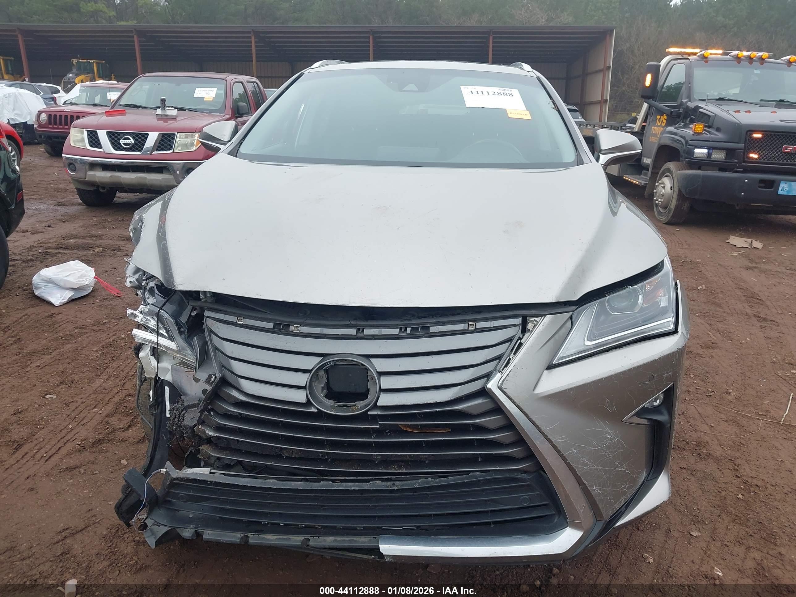 LEXUS RX image 6