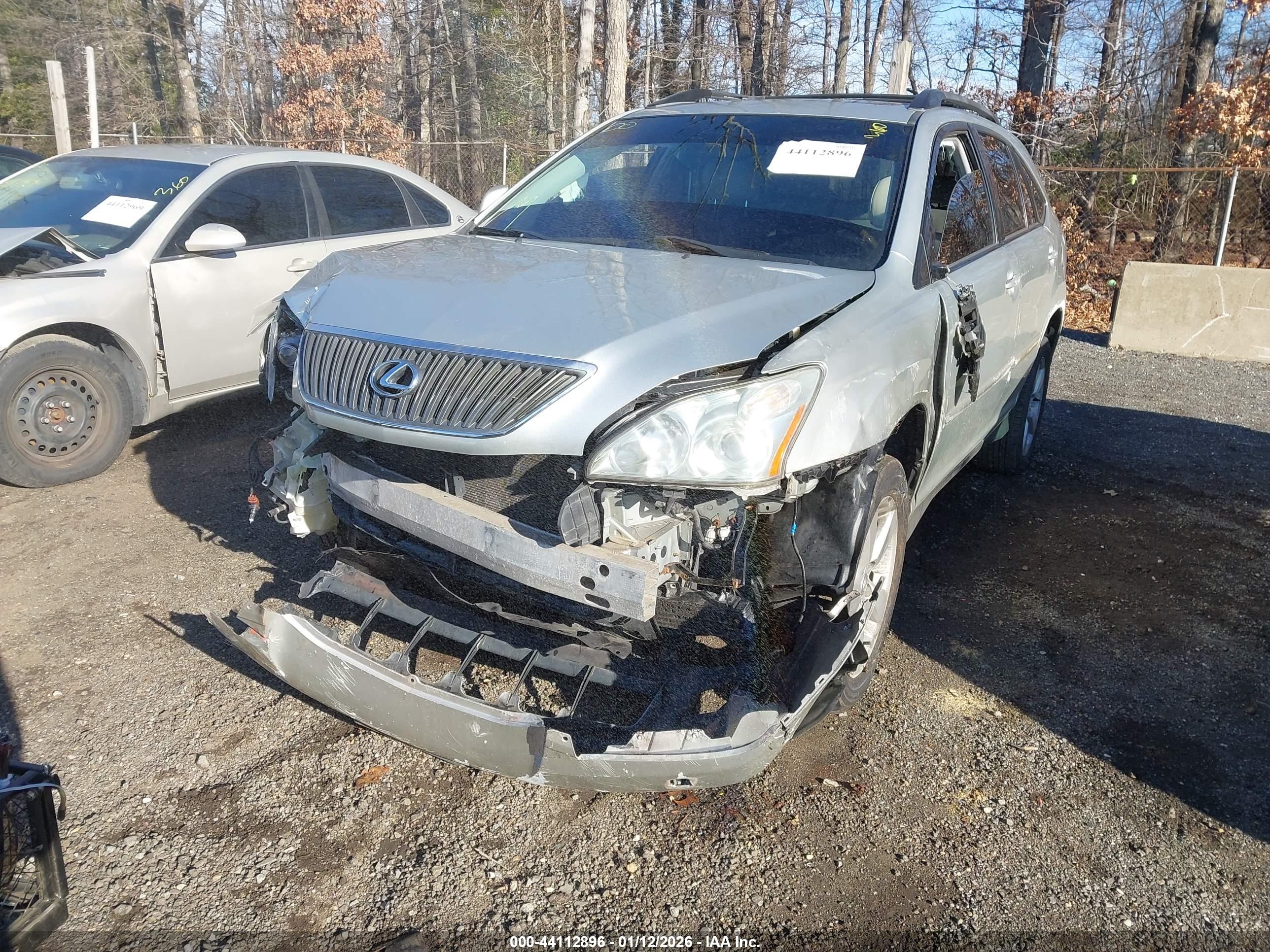 LEXUS RX image 6