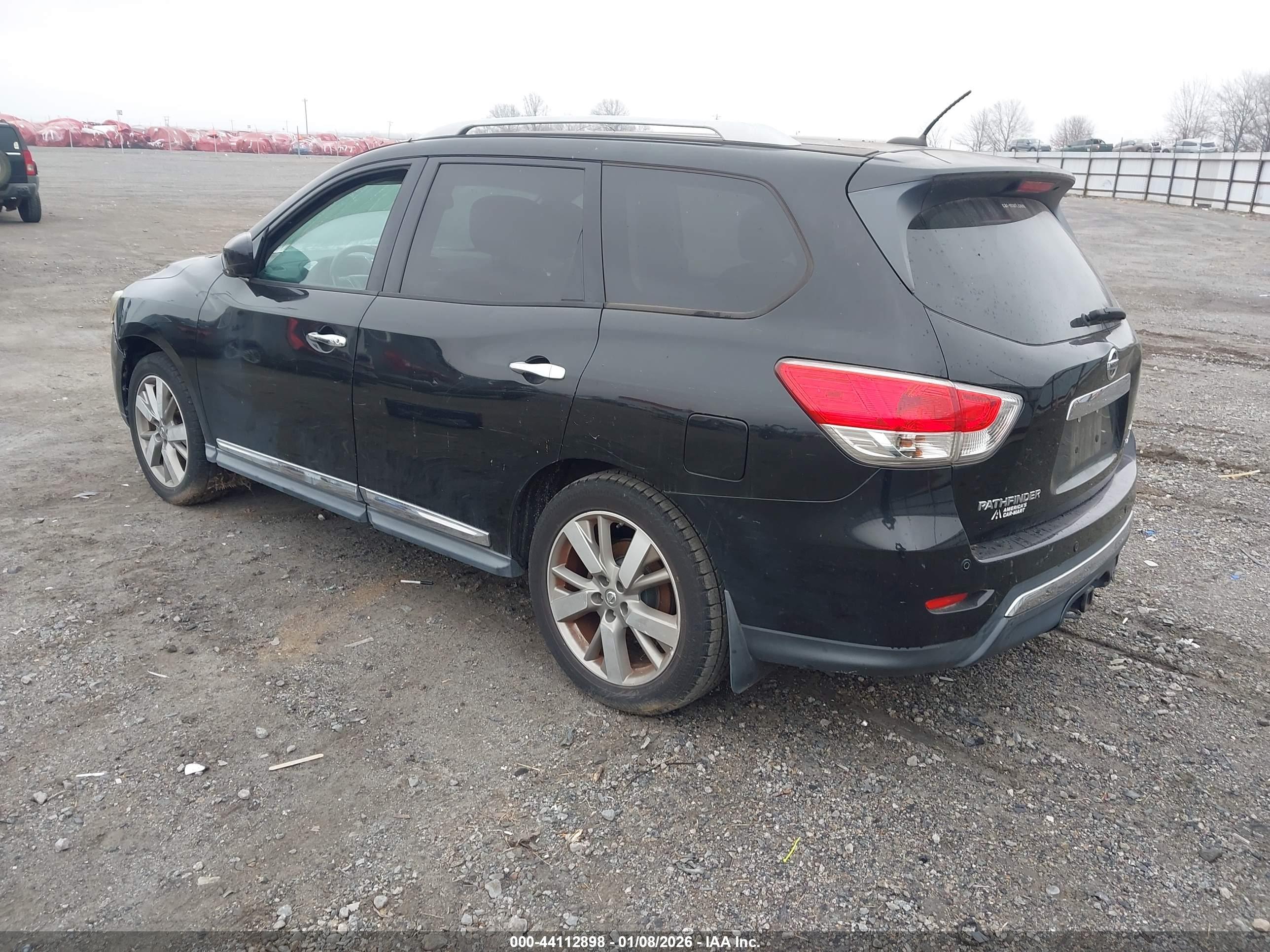 NISSAN PATHFINDER image 3