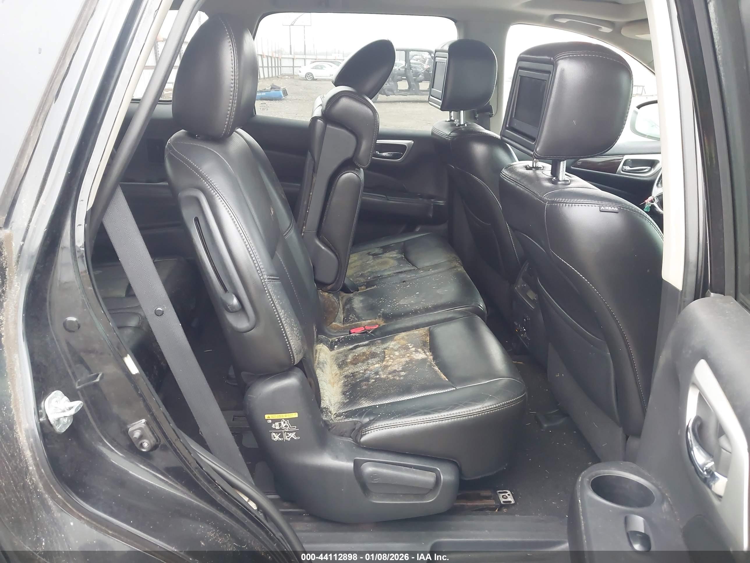 NISSAN PATHFINDER image 8