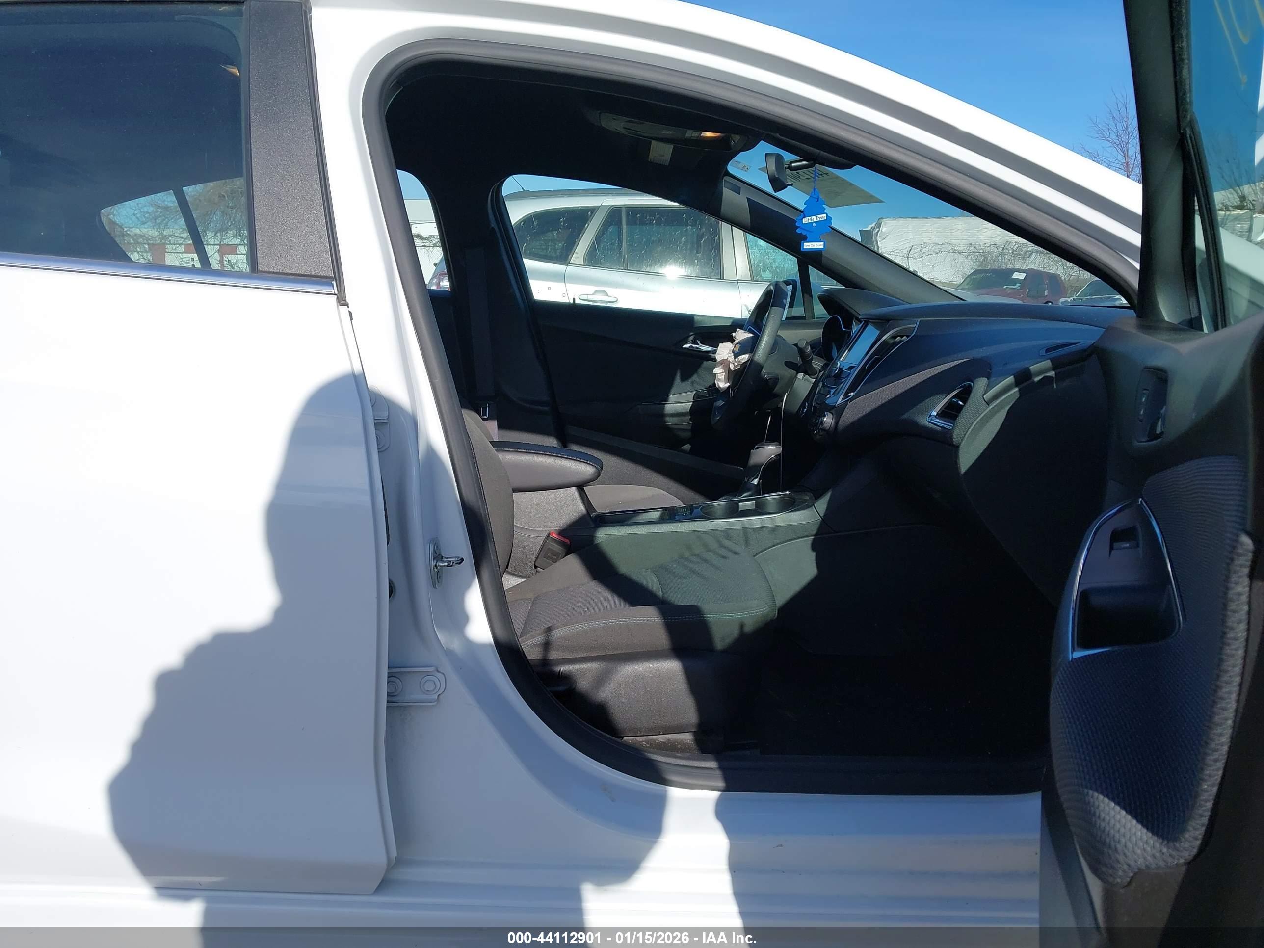 CHEVROLET CRUZE image 5