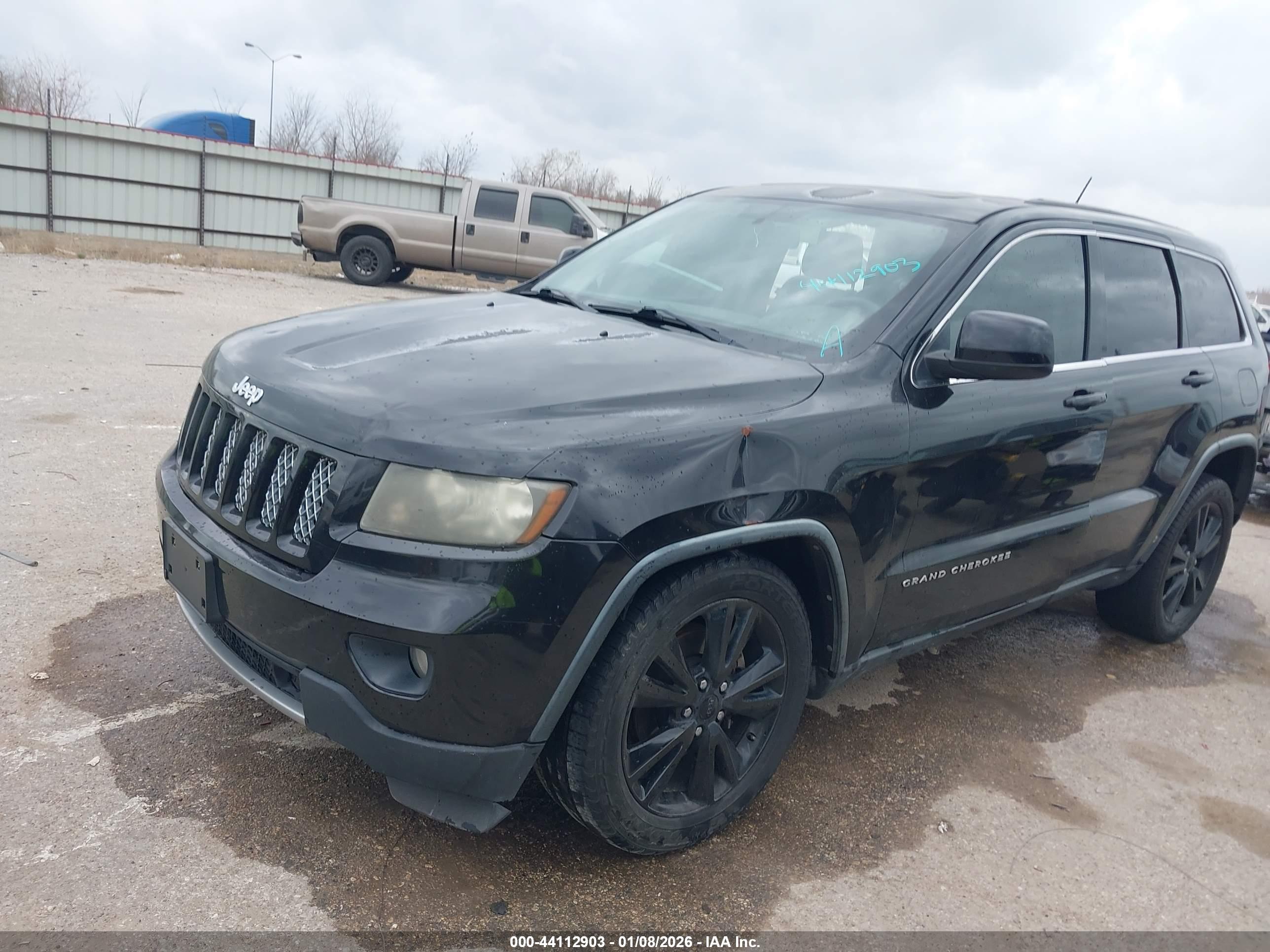 JEEP GRAND image 2