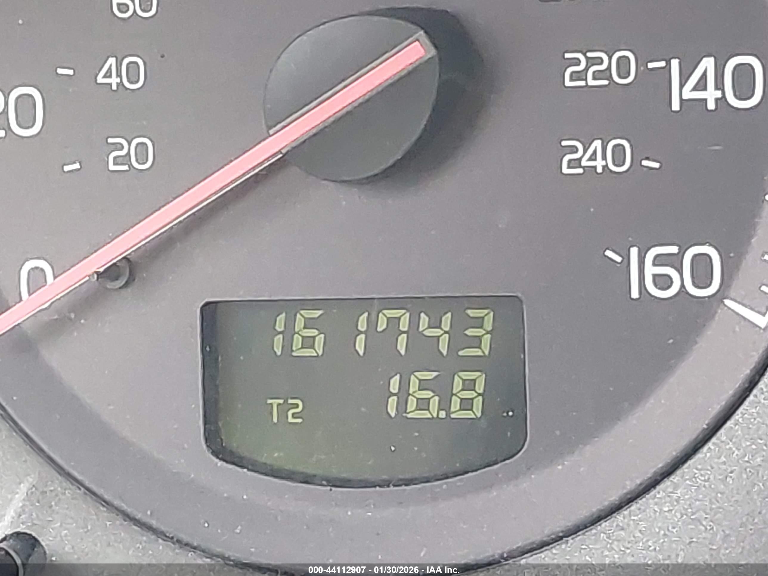 VOLVO S80 image 7
