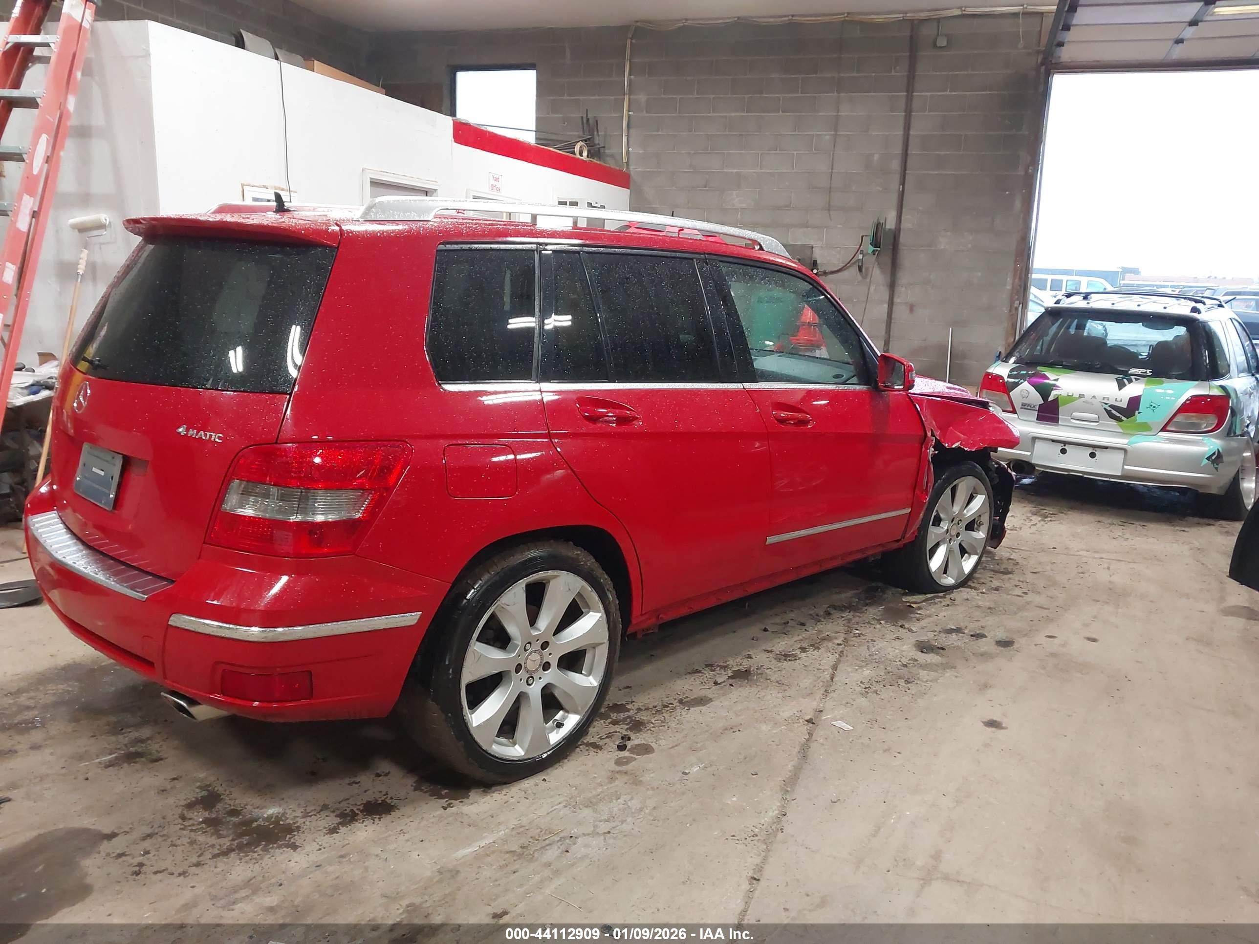MERCEDES-BENZ GLK image 4