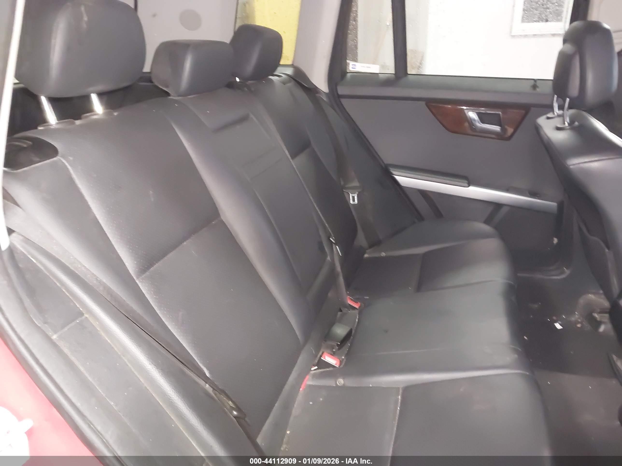 MERCEDES-BENZ GLK image 8