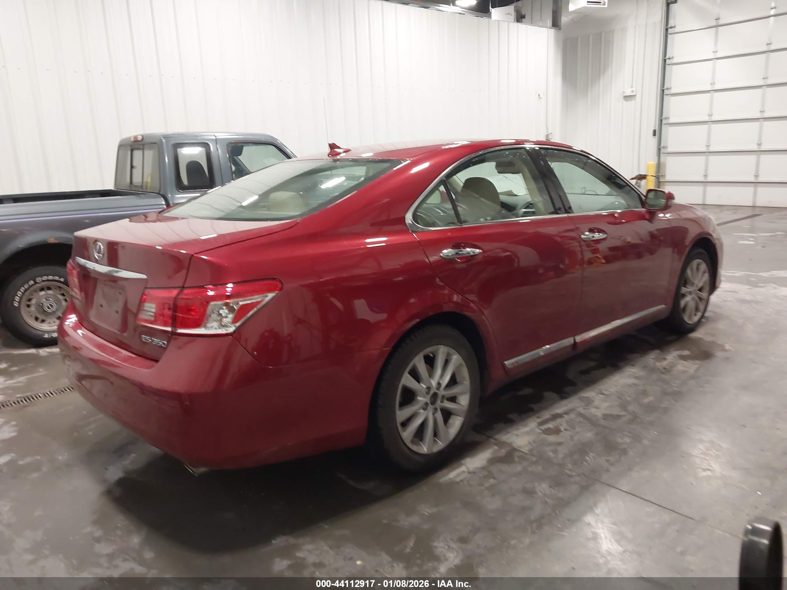 LEXUS ES image 4