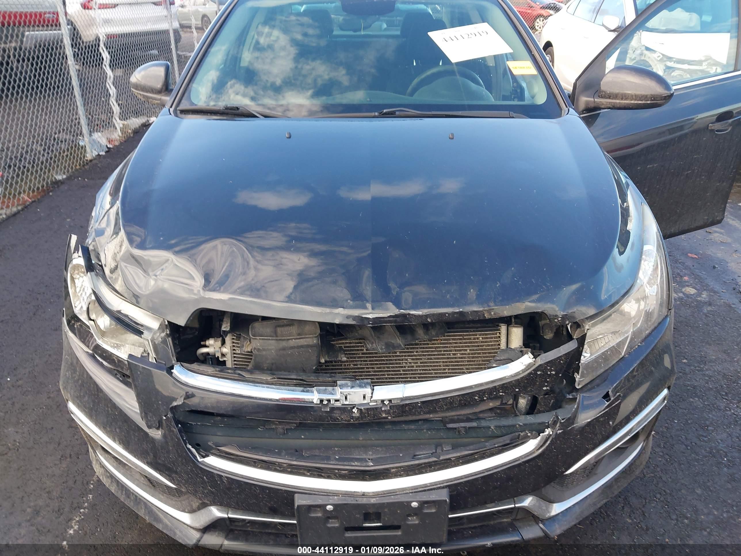 CHEVROLET CRUZE image 6
