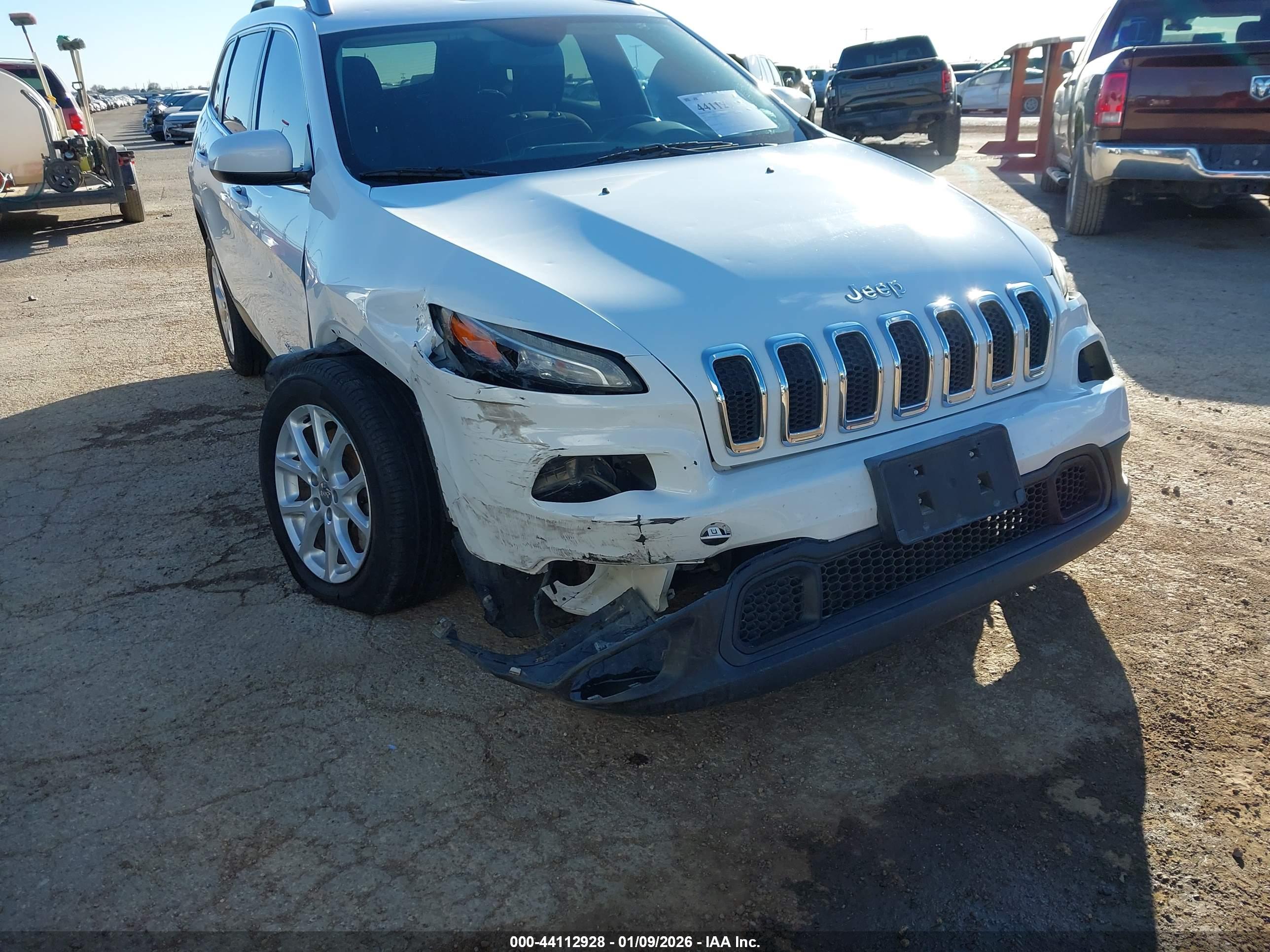 JEEP CHEROKEE image 6
