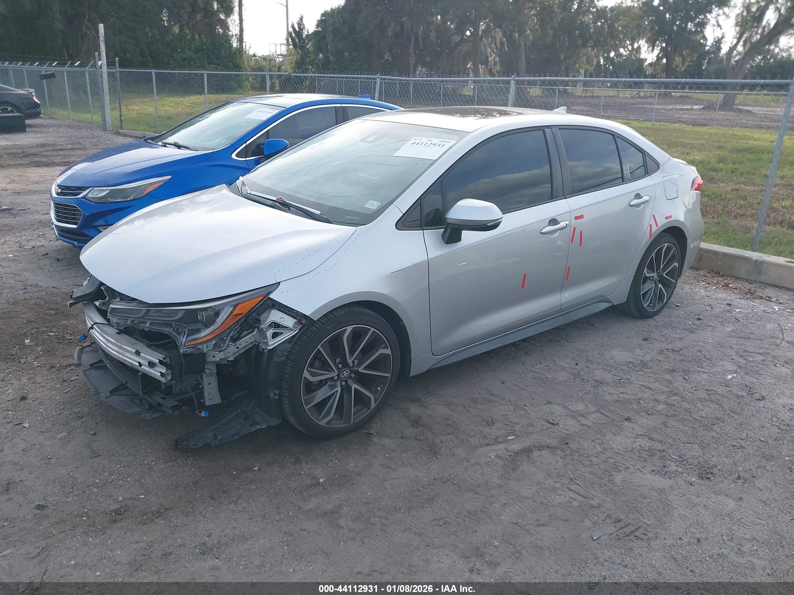 TOYOTA COROLLA image 2