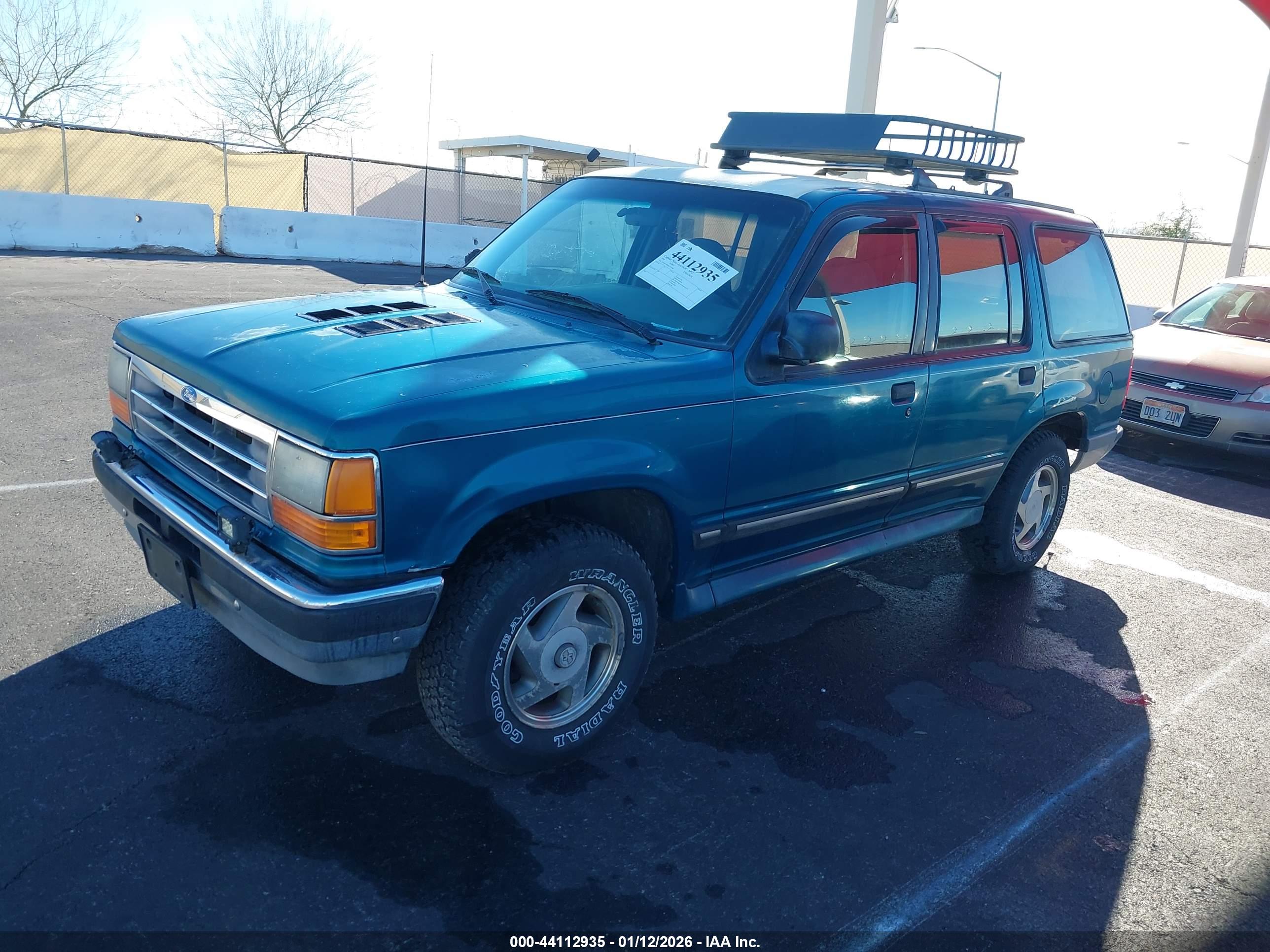 FORD EXPLORER image 6