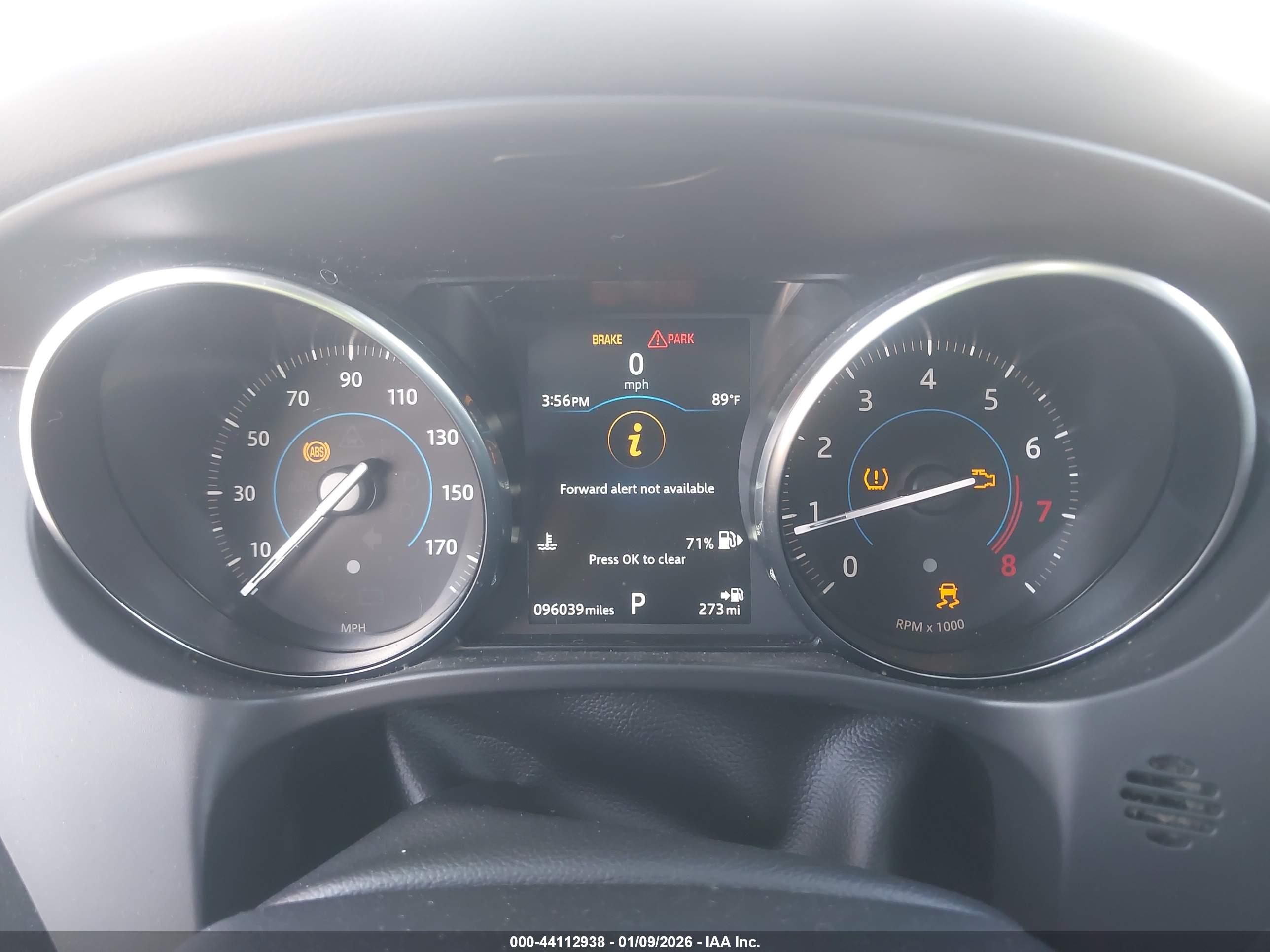 JAGUAR F-PACE image 7