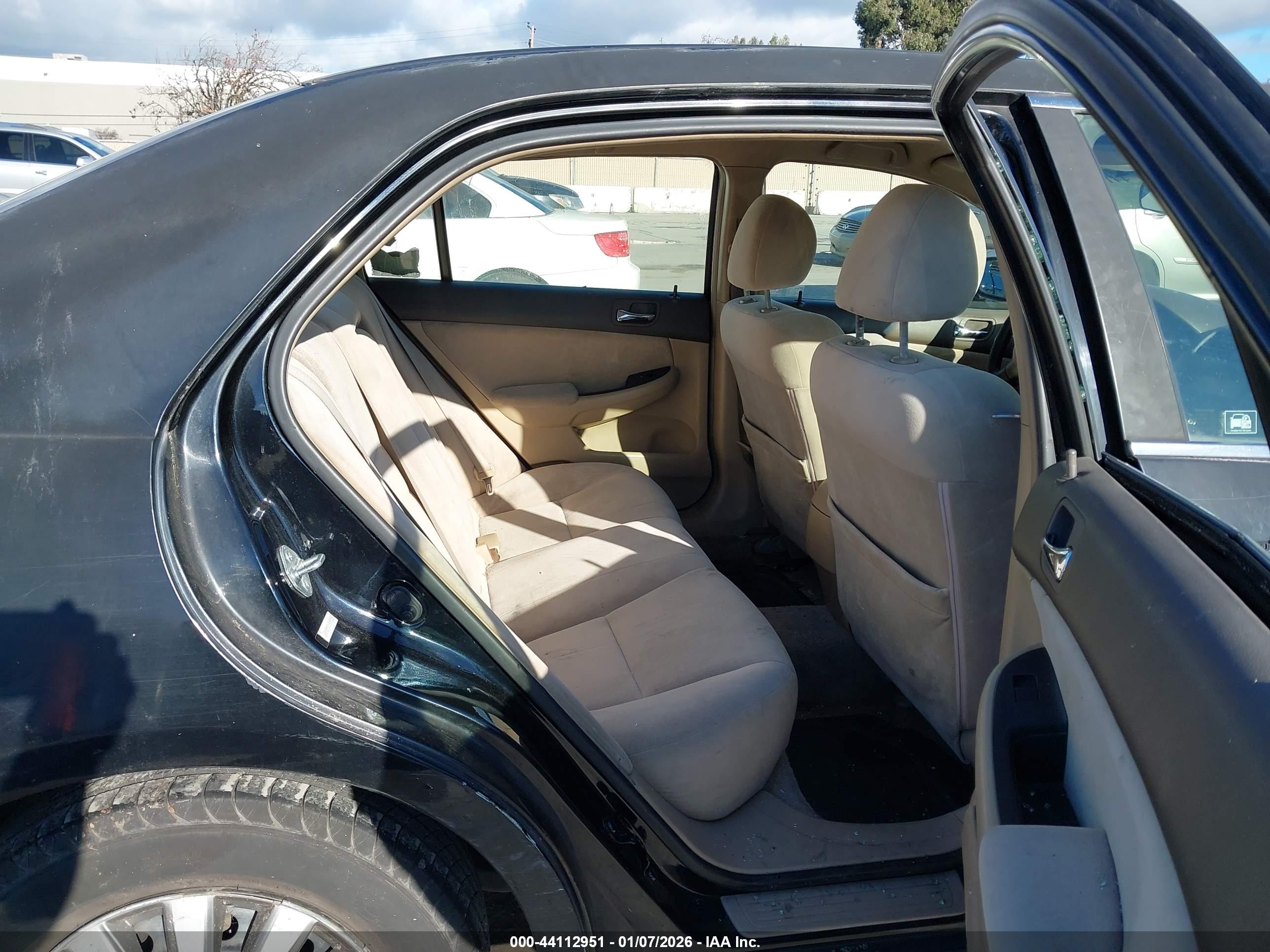HONDA ACCORD image 8