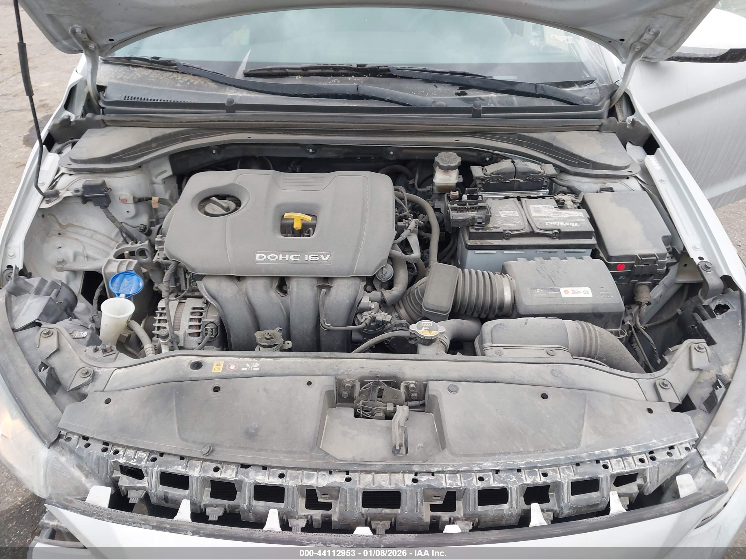 HYUNDAI ELANTRA image 10