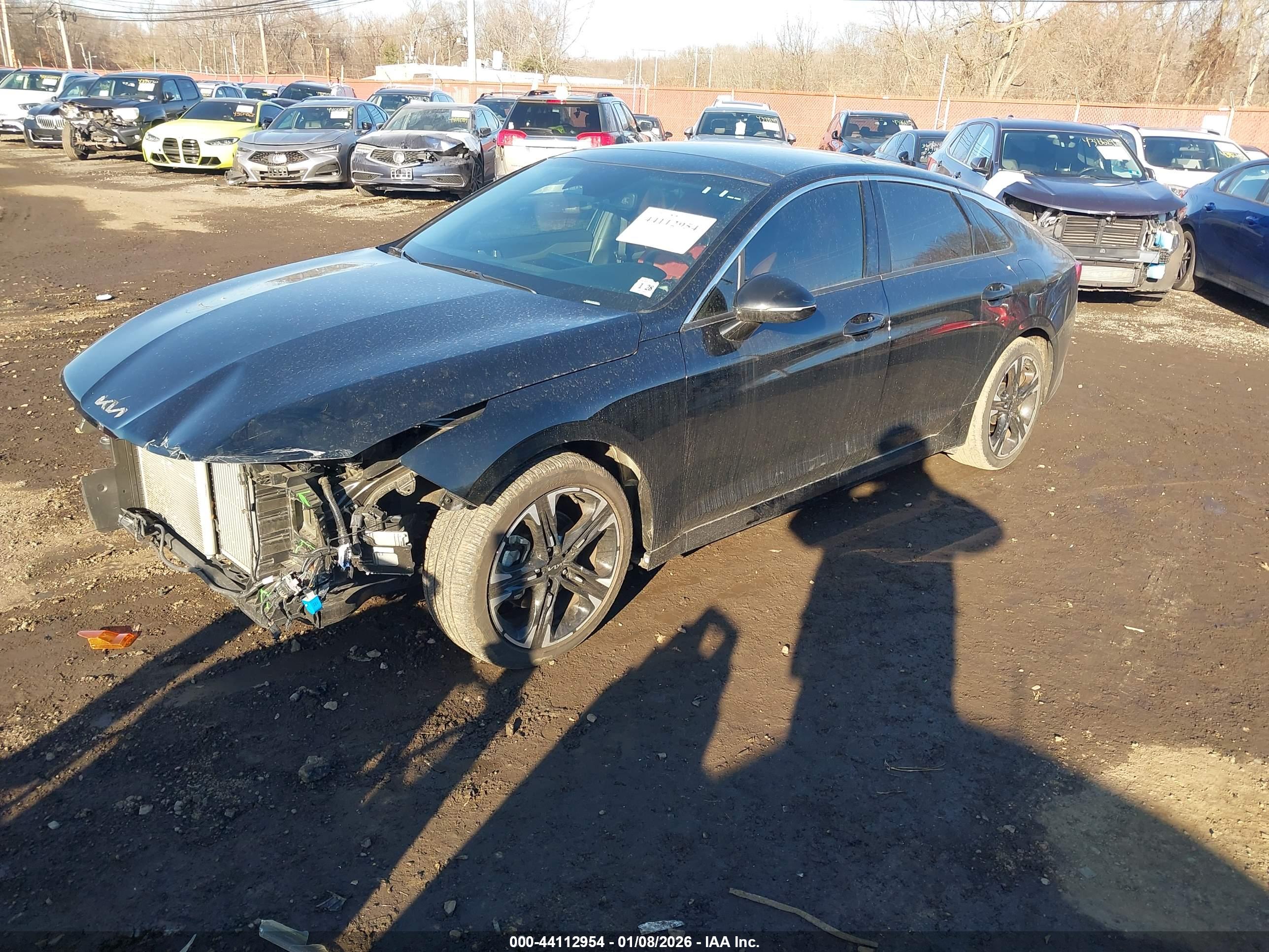 KIA K5 image 2