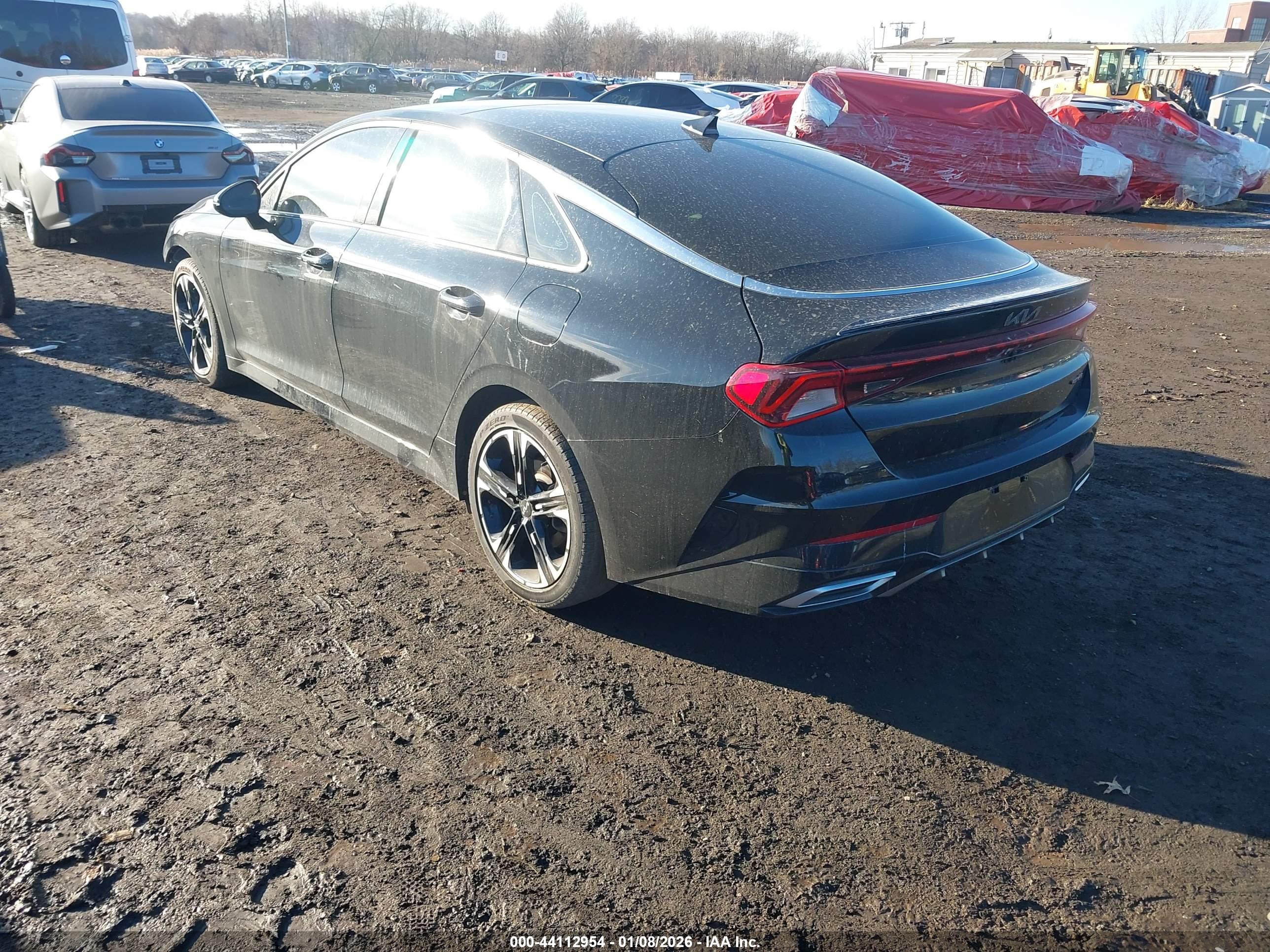 KIA K5 image 3