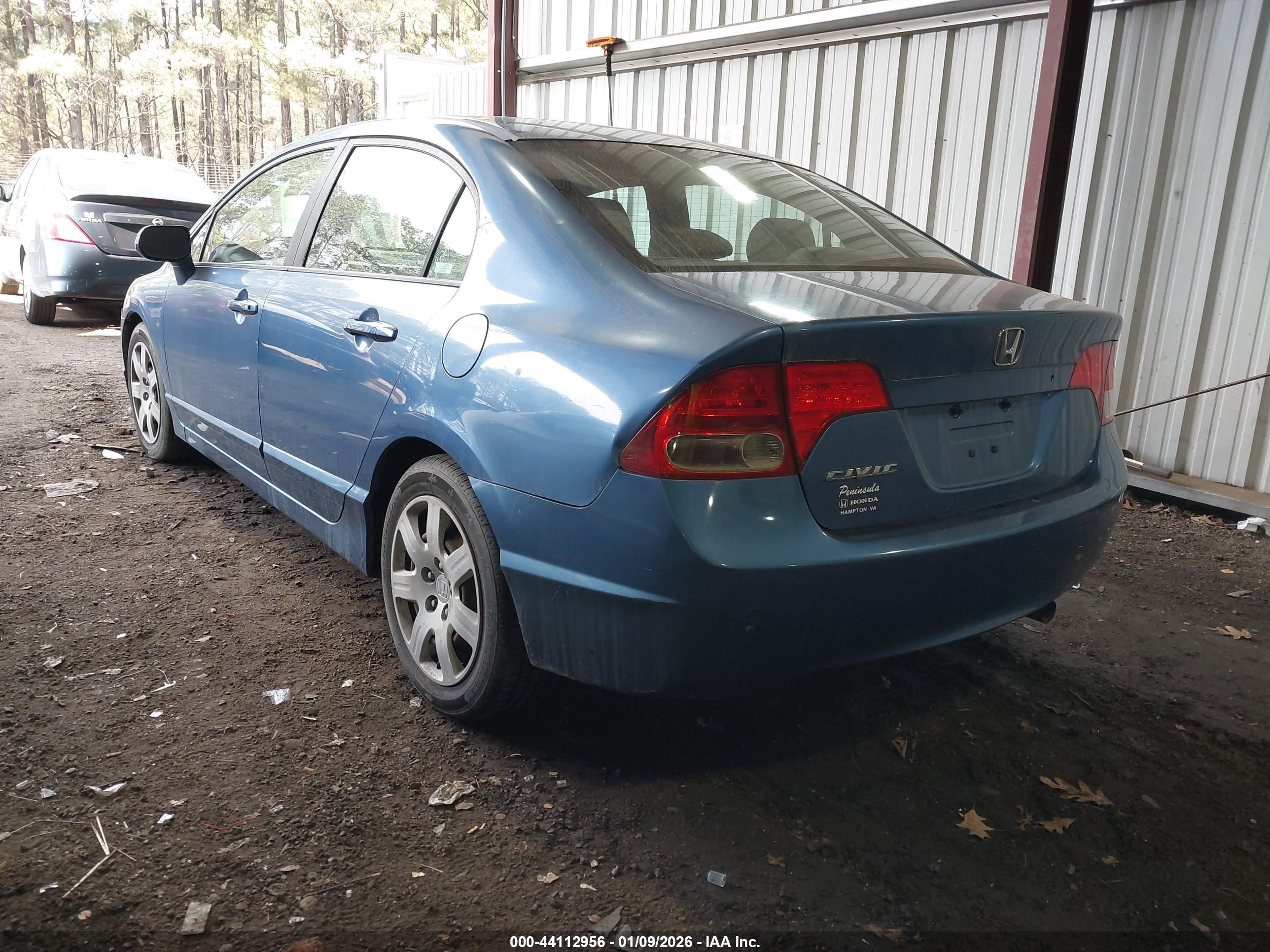 HONDA CIVIC image 3