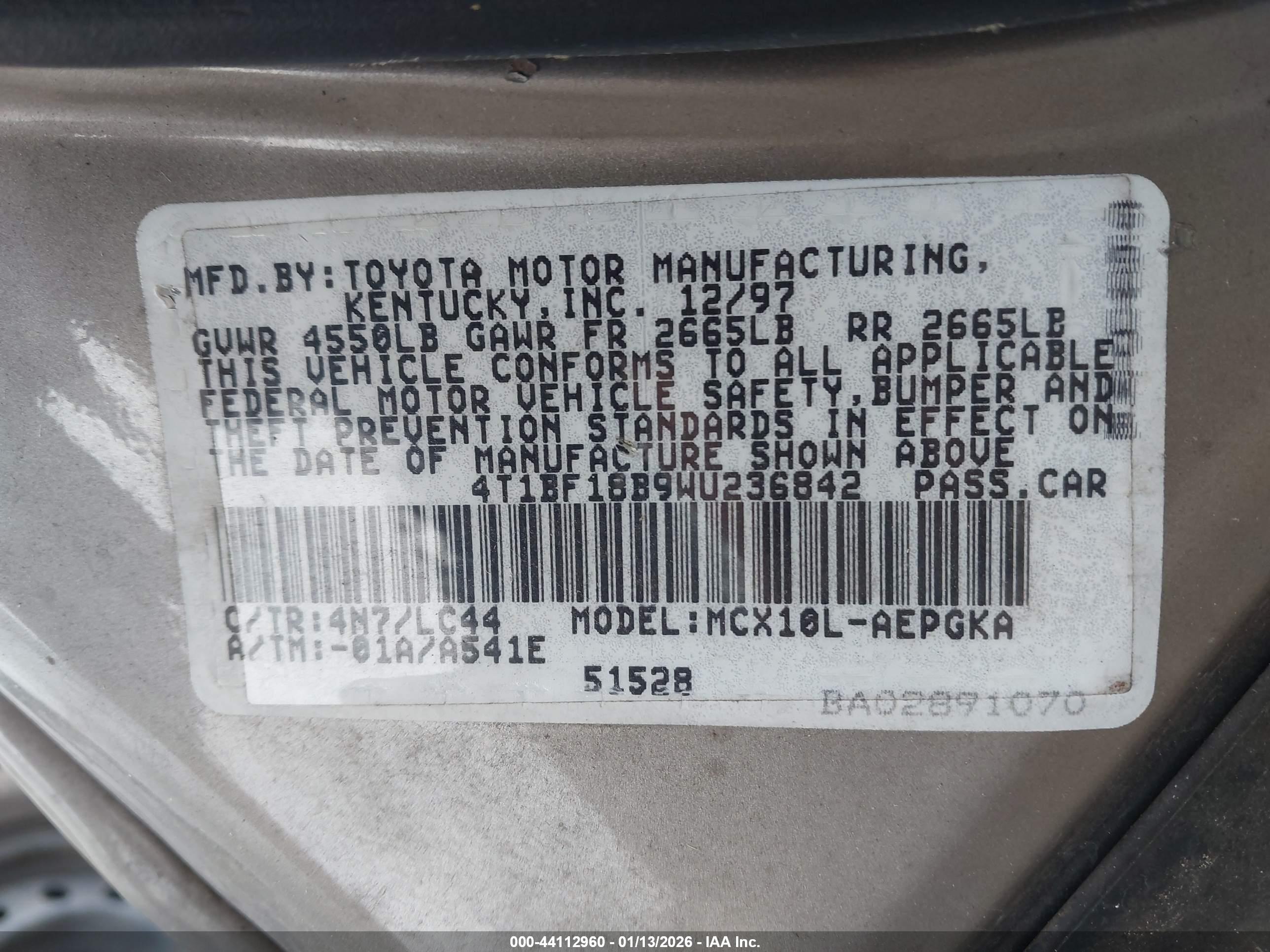 TOYOTA AVALON image 9