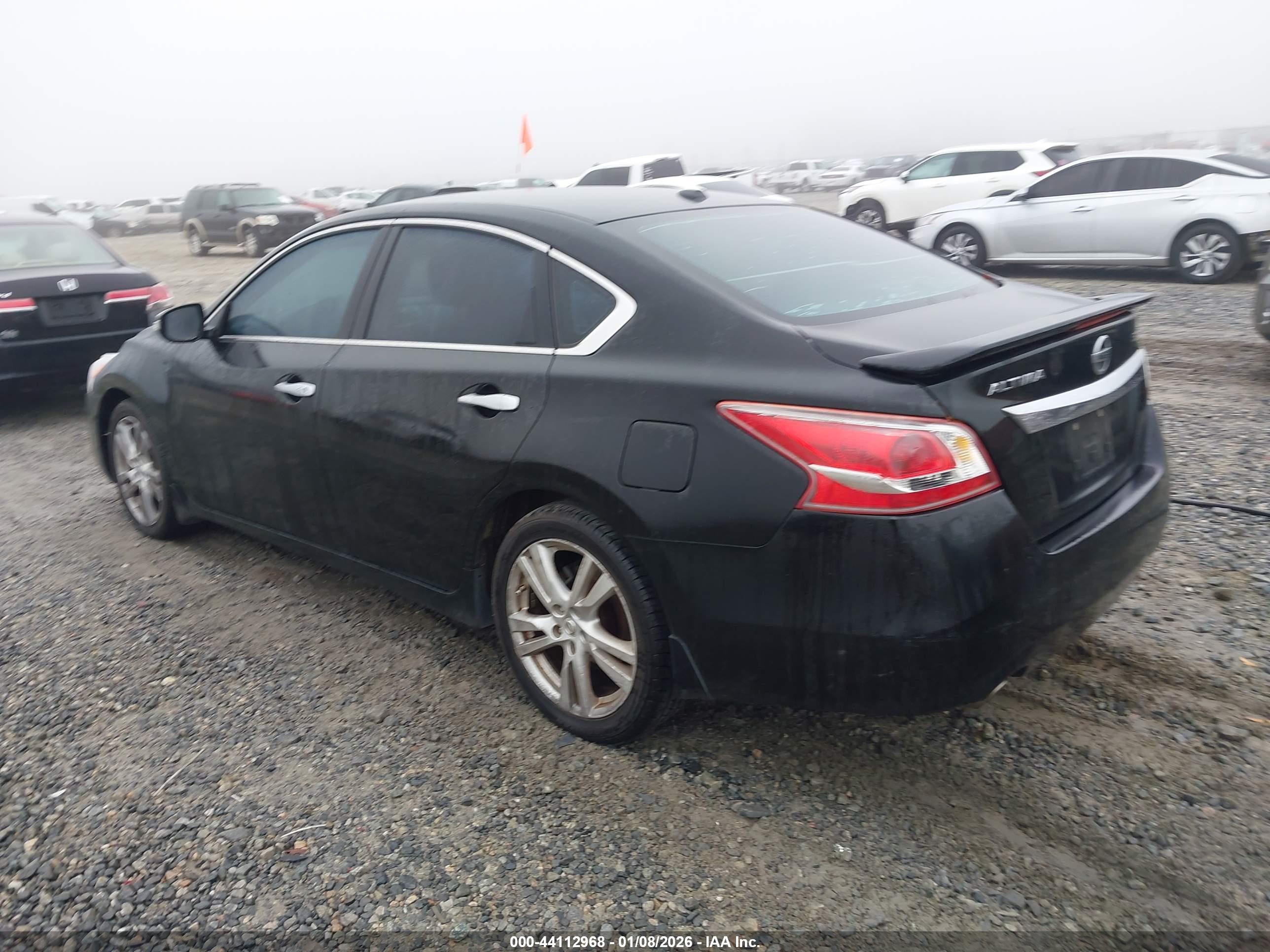 NISSAN ALTIMA image 3