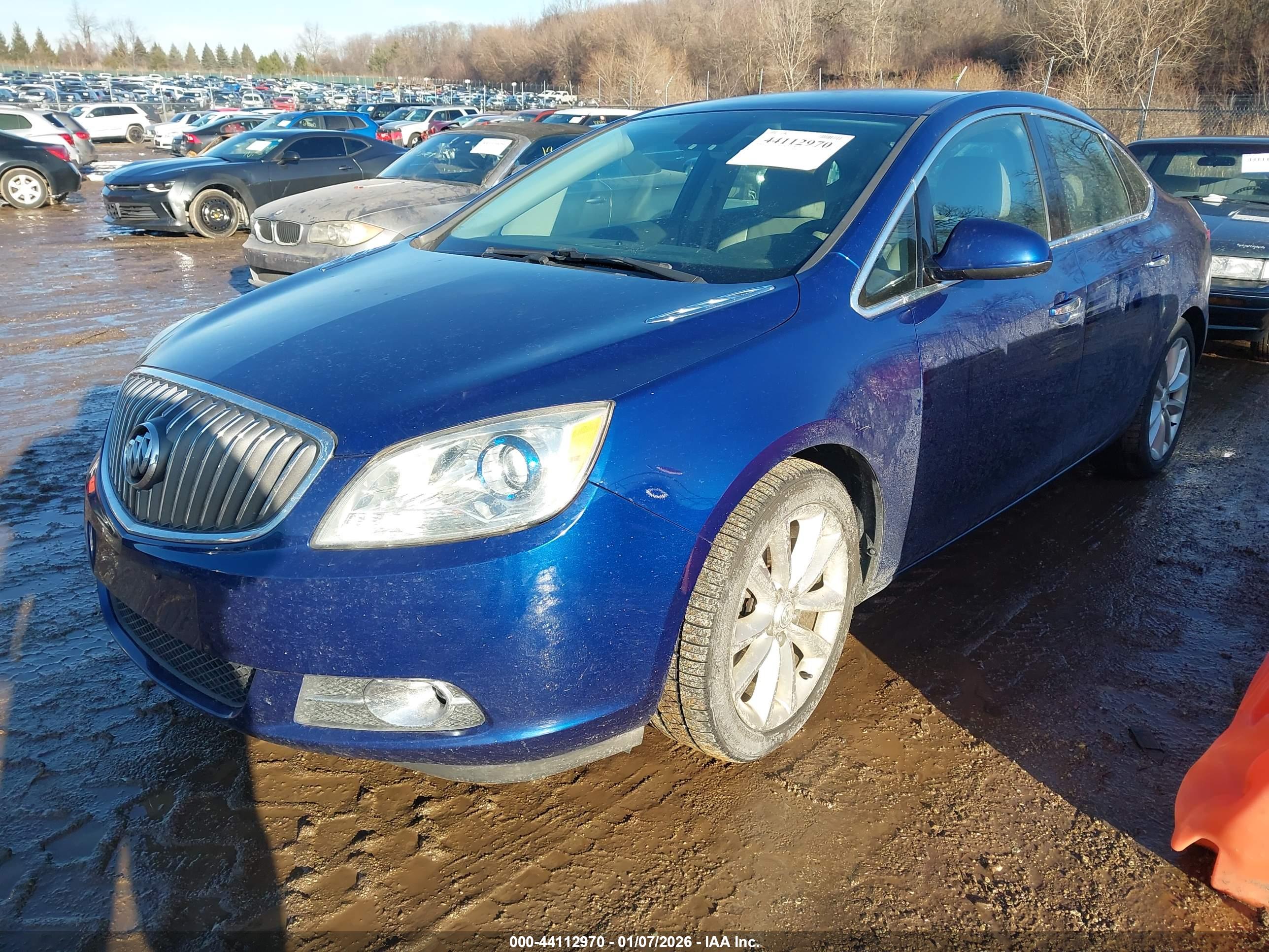 BUICK VERANO image 2