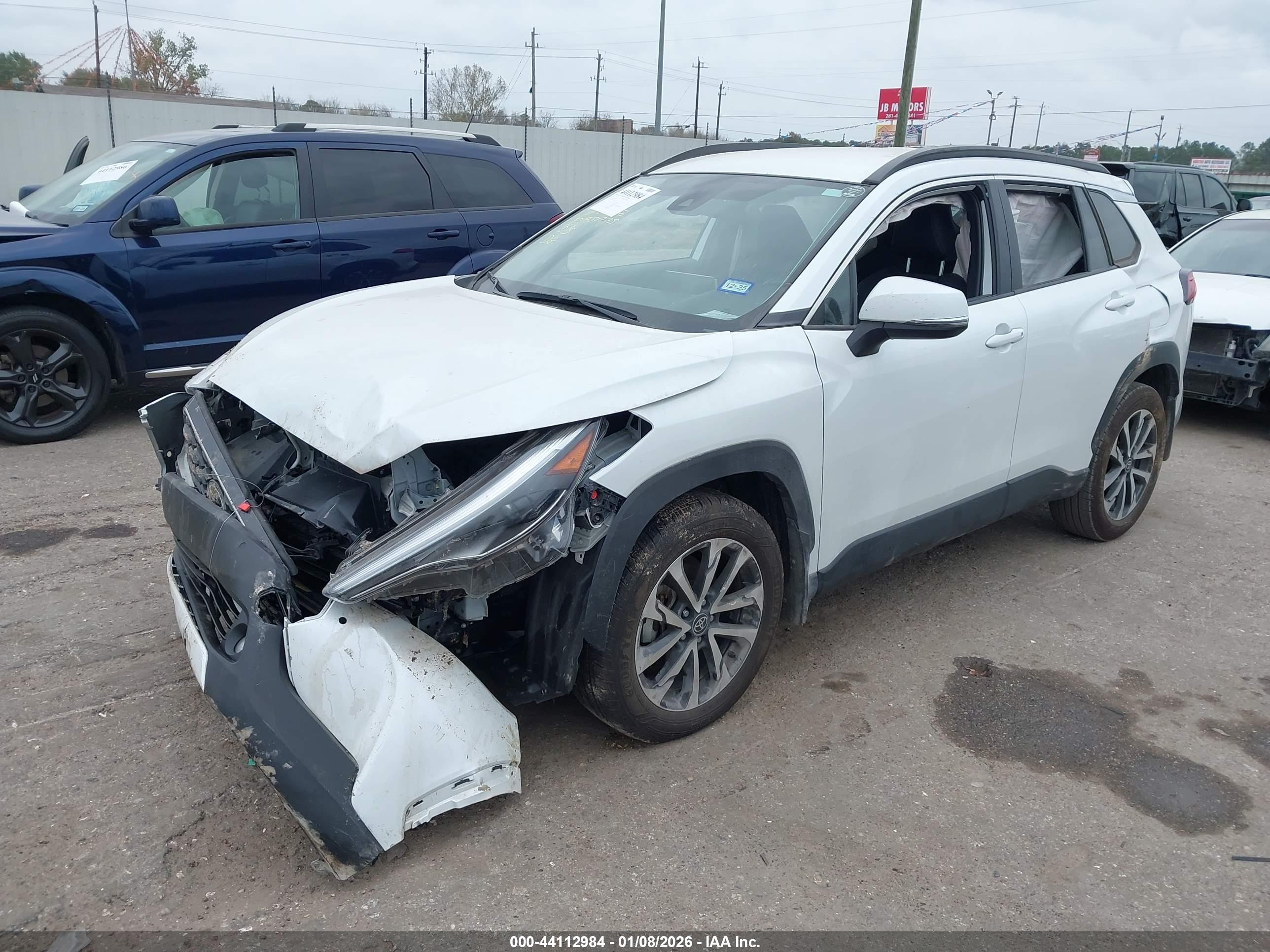 TOYOTA COROLLA image 2